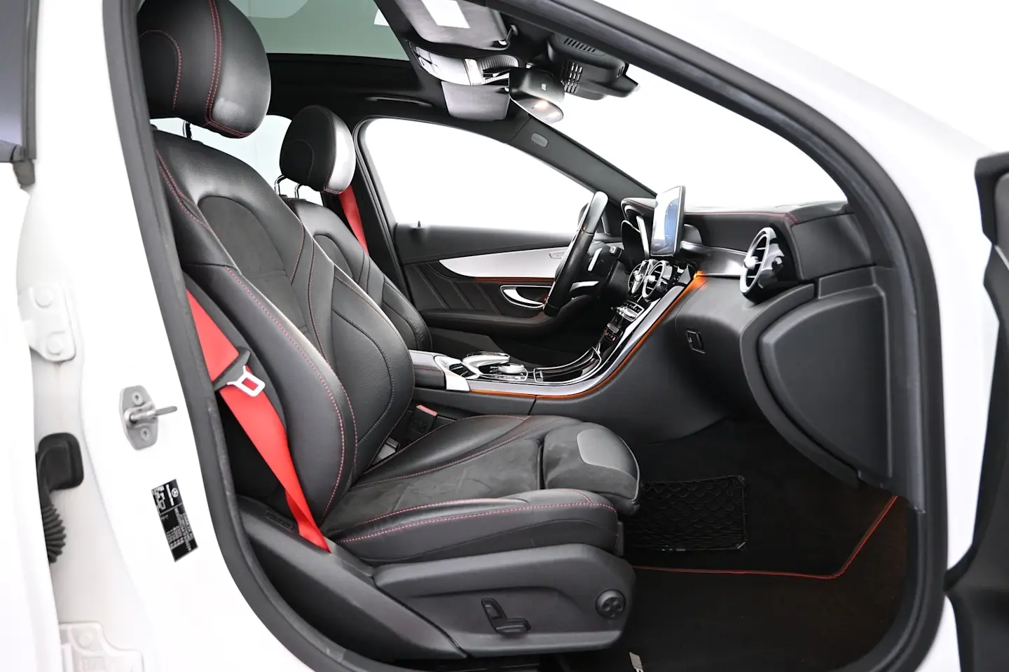 Car Image - 3jOIfTN3VSSTCUmnteBTSn