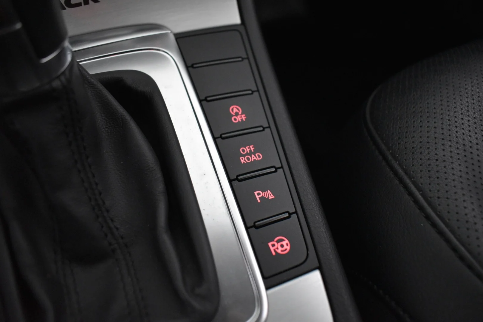 Car Image - 6I4f66zub3i7LExbnhjMRj