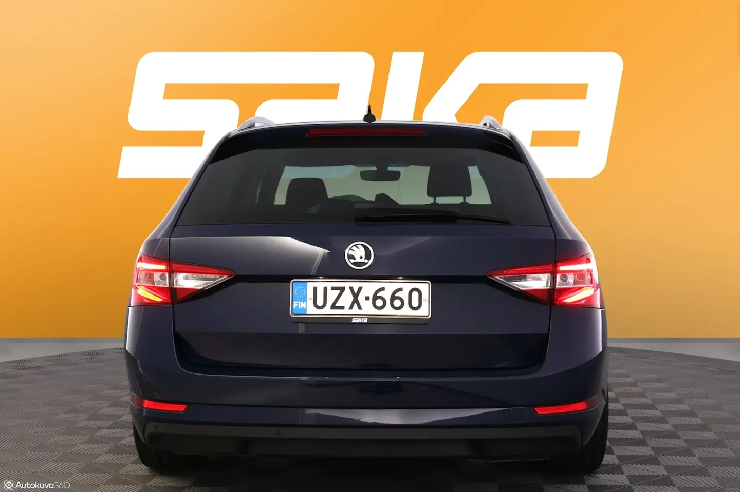 Car Image - 7Gl8gUIxWy4PEYteiOrI8B