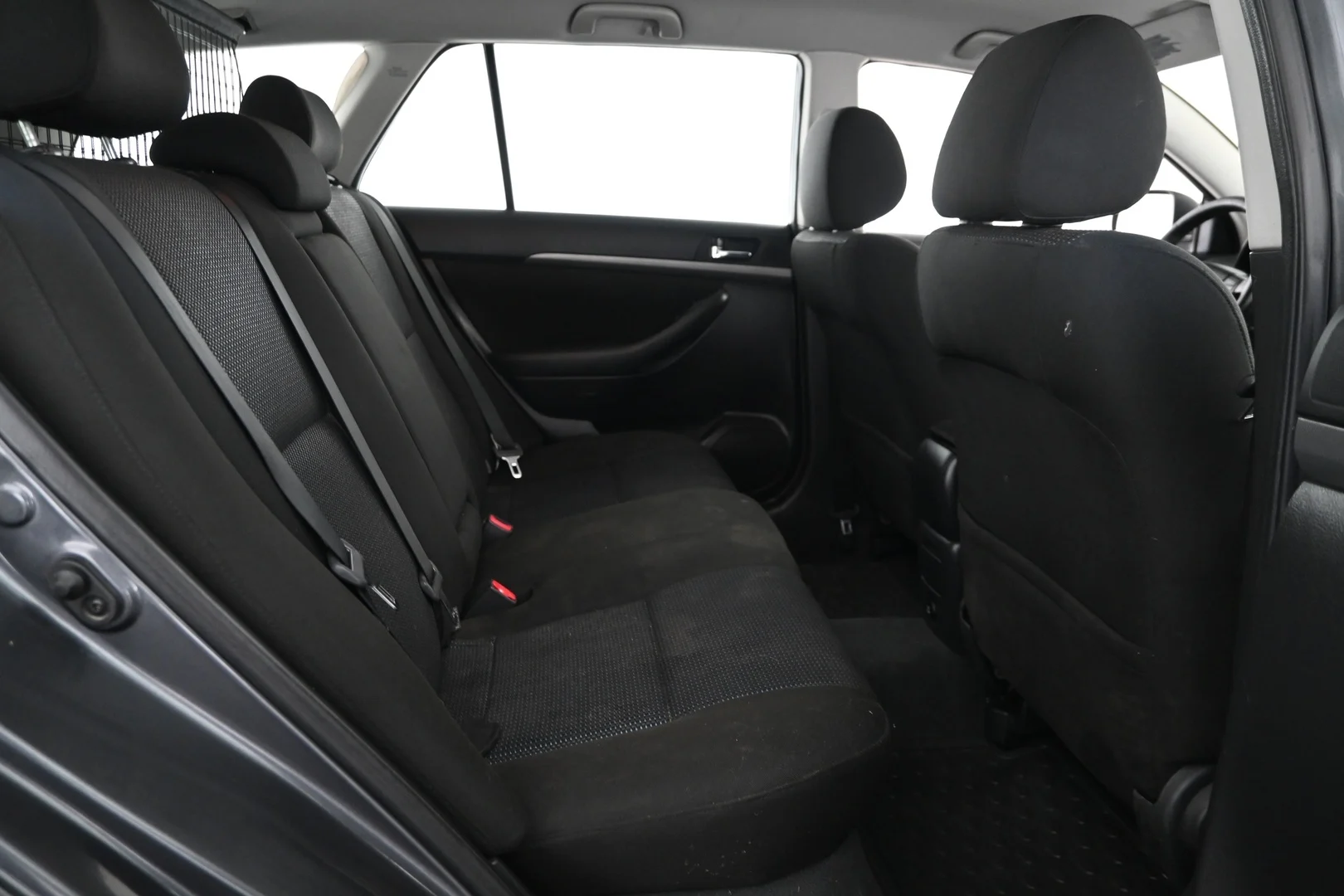 Car Image - 2VdgMqEeawTsOW8UxxcT8Y