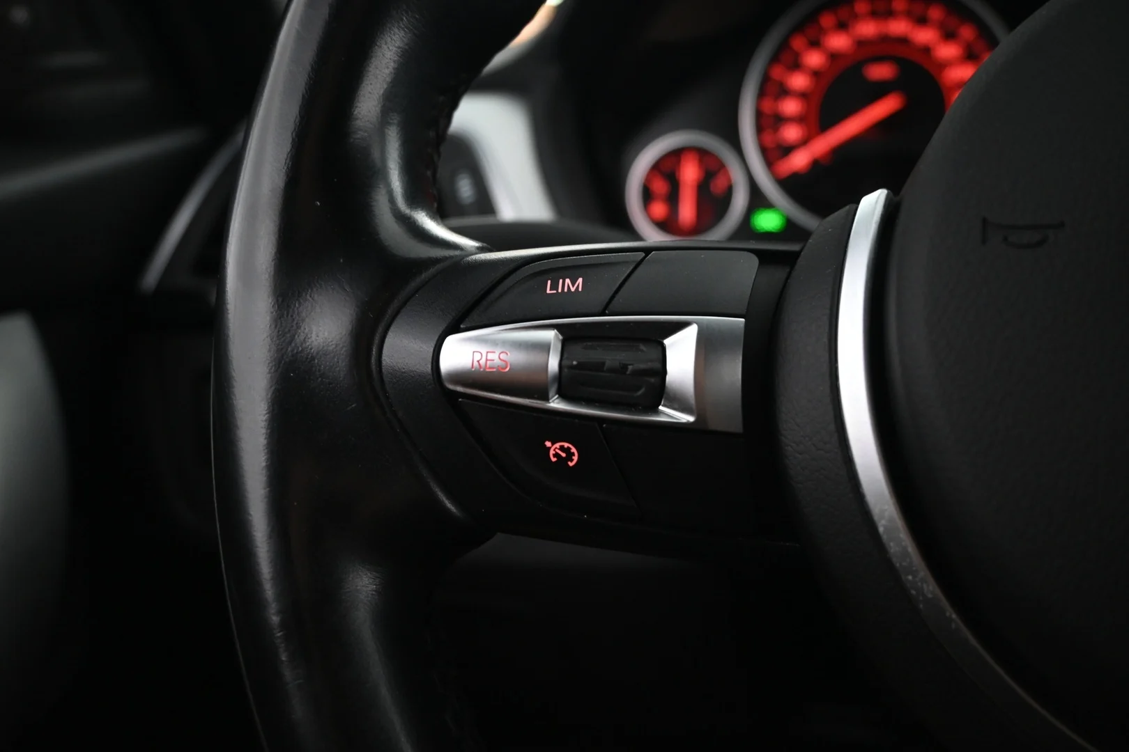 Car Image - 6TBX52hEdj0bkdMfnbz2bZ