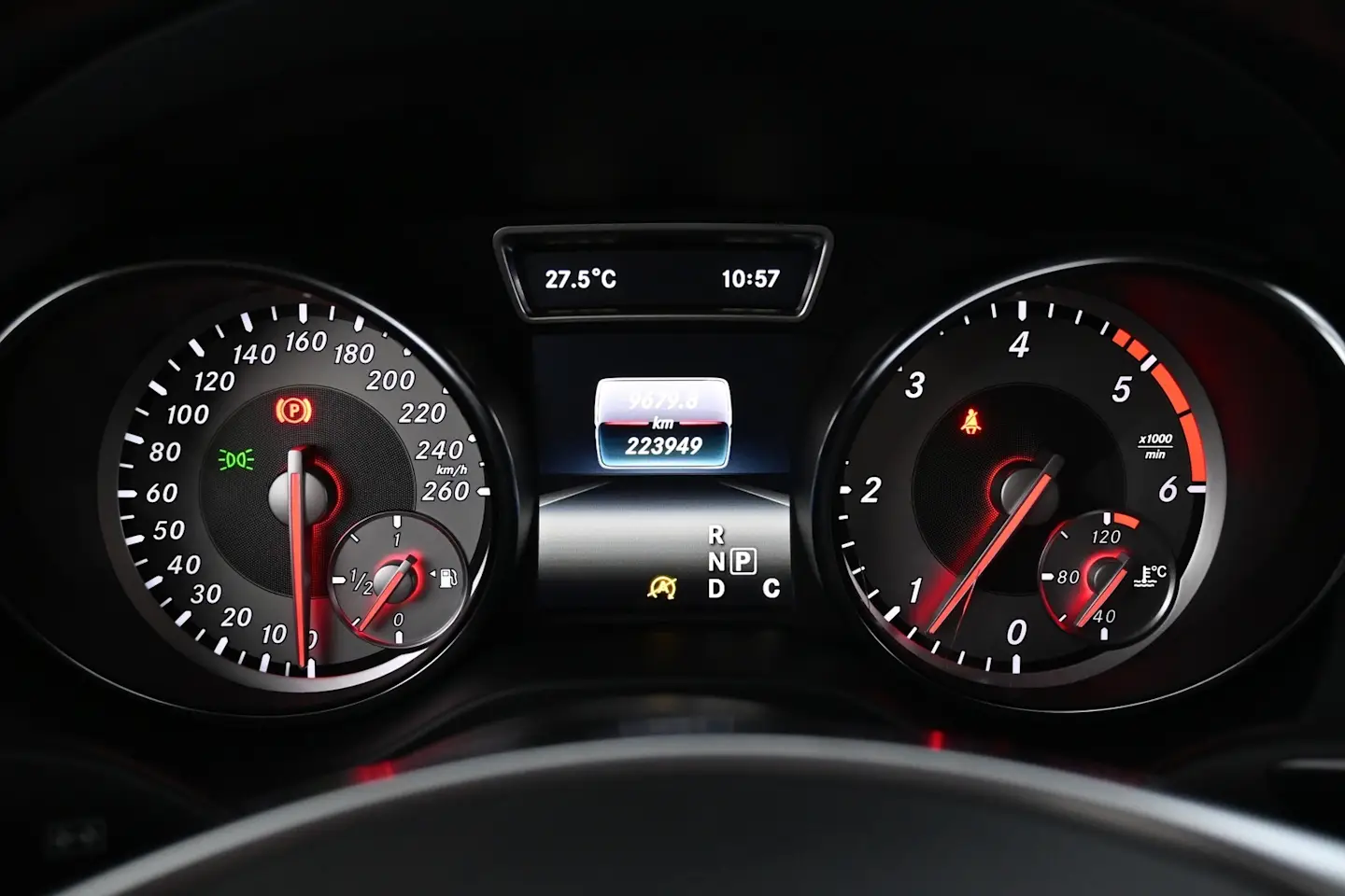Car Image - 2uBU0KIcKFXFwSIt7KT4S6