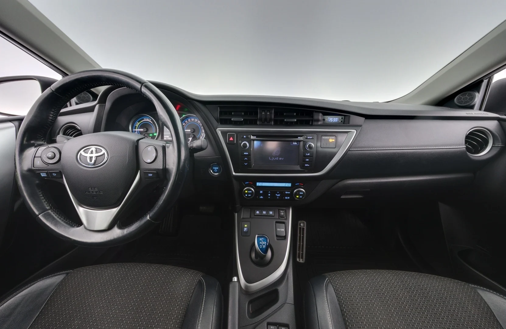 Car Image - tWwRIsUF6tVy5L9bVQ7KU