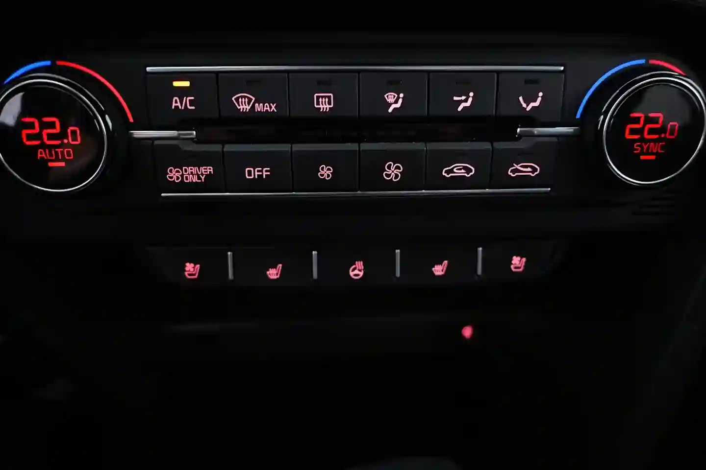 Car Image - 7yTvqjuFoFJ7DMy15JKdUL