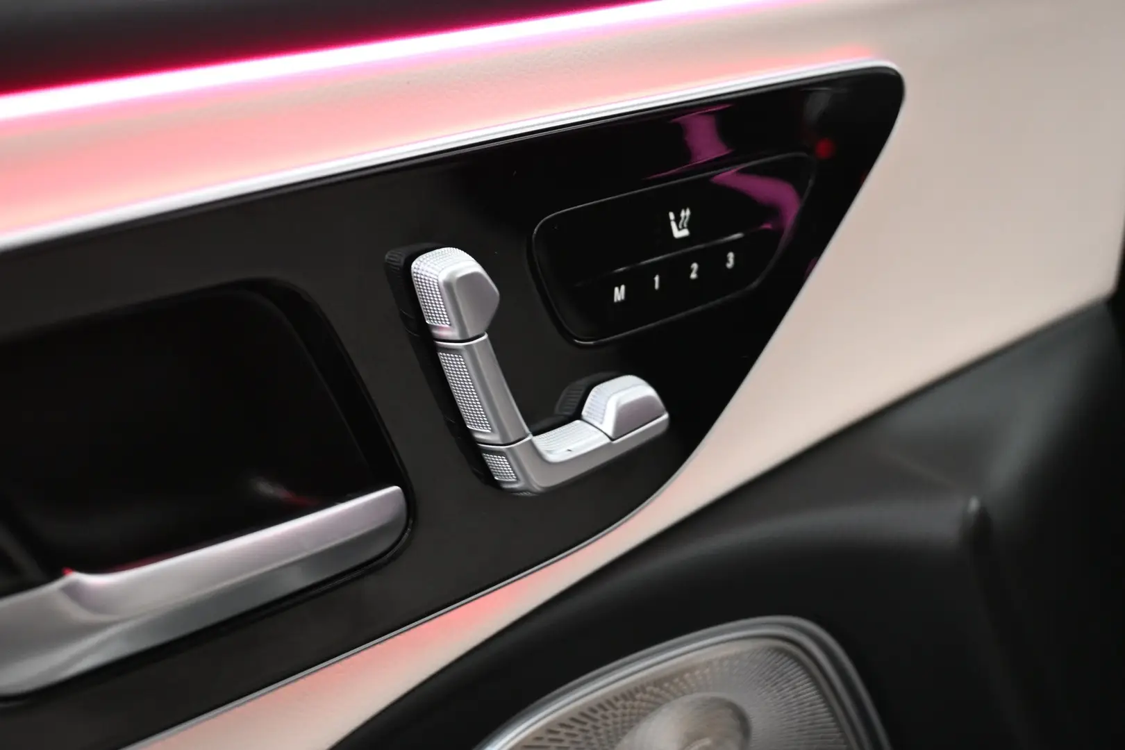 Car Image - 2ImFPf8tgl2CANfiQ9mrq3