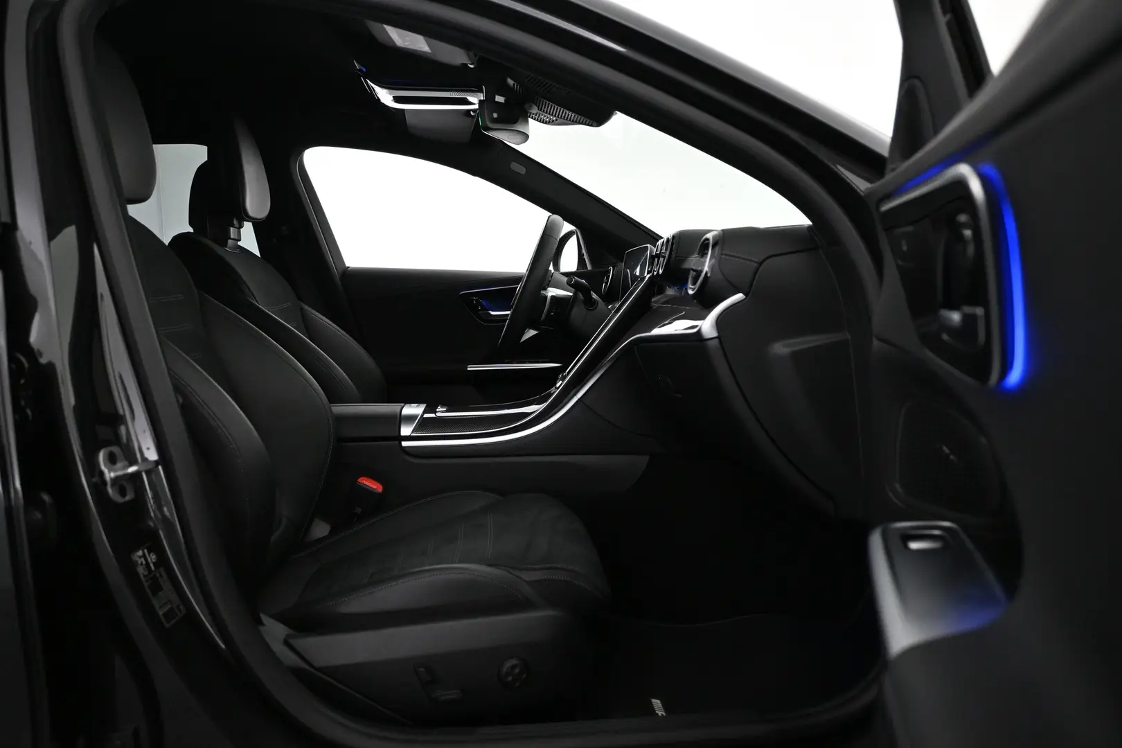 Car Image - 41W2du5QUS1qFPc9Da5N5S