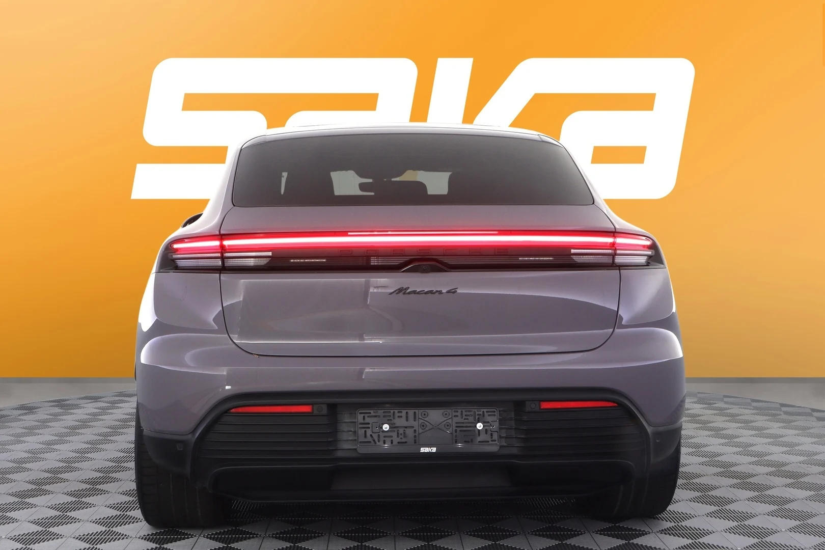 Car Image - u4wp1yNanBxDCB7ZObq0Q