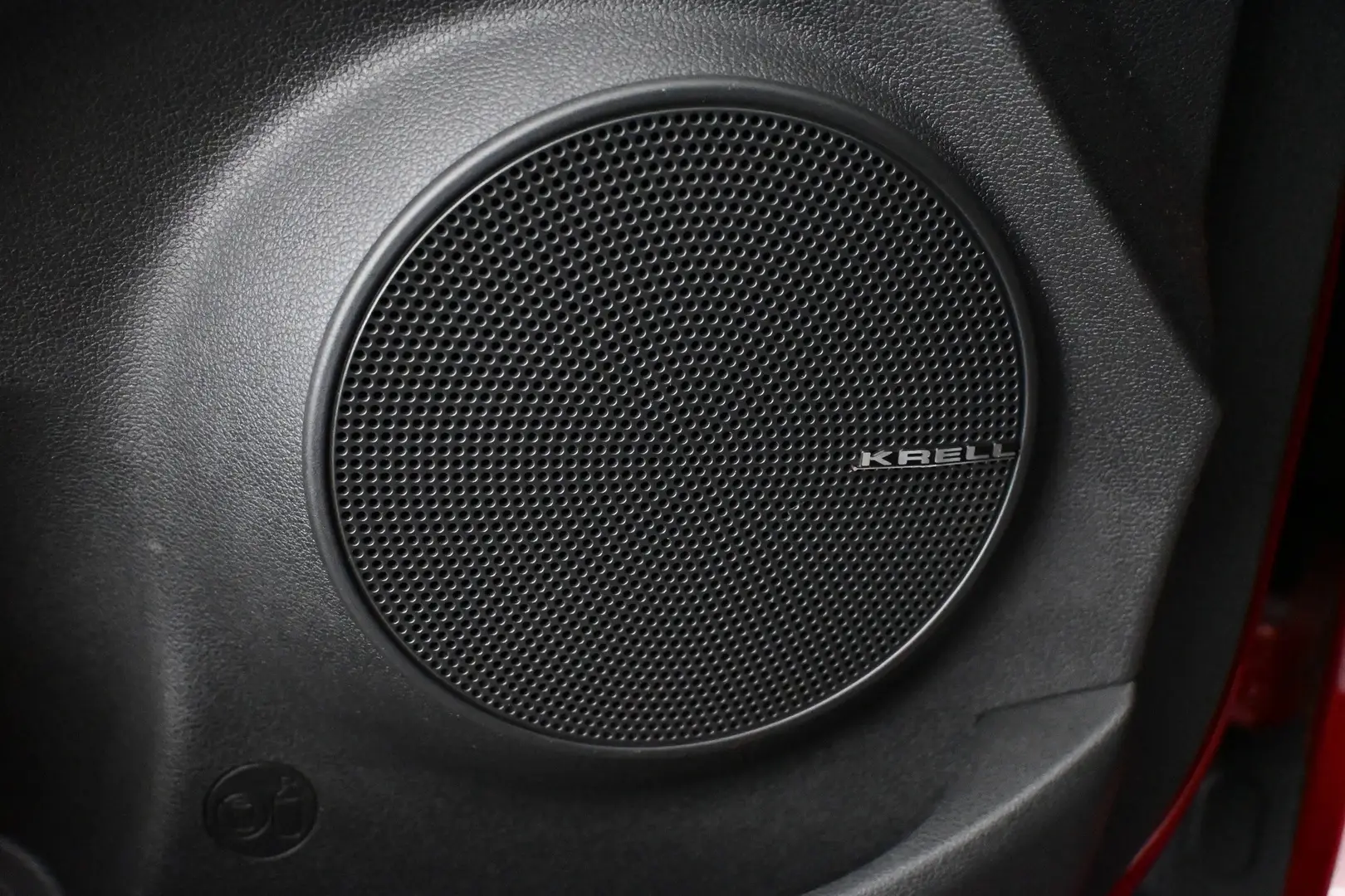 Car Image - 2yuIM8SzGMBMaXkgmcC7TN