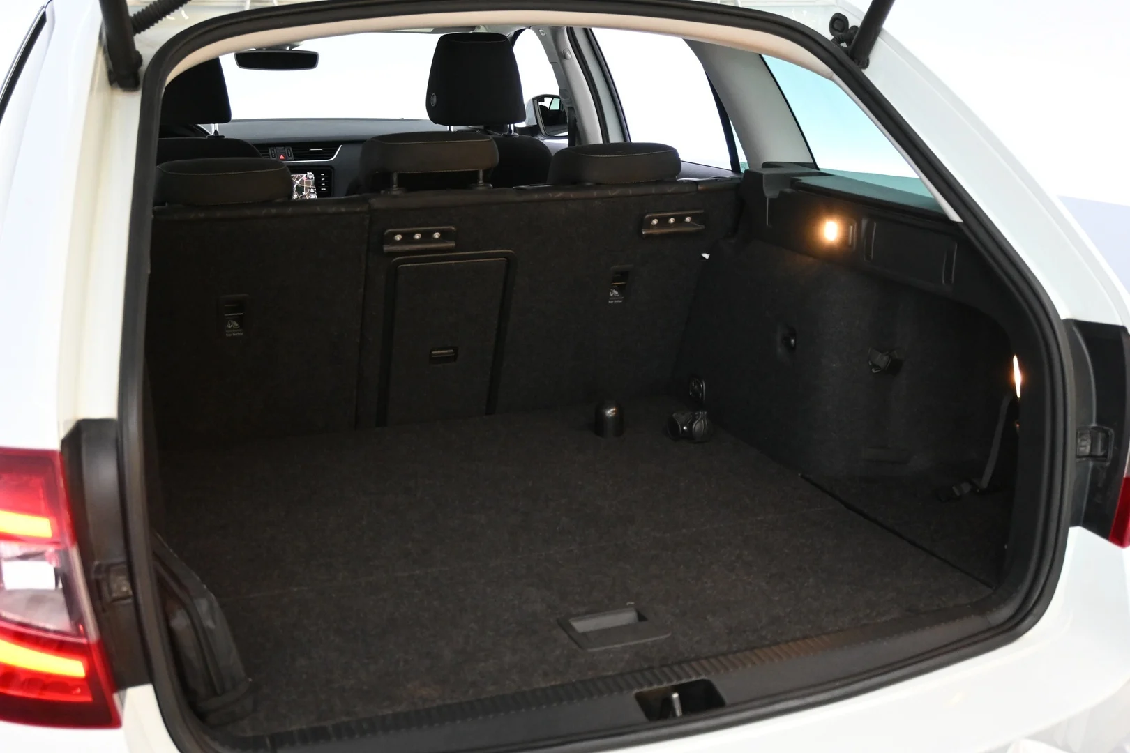 Car Image - 1jaP6xBsMjWsJrsdlBps6S