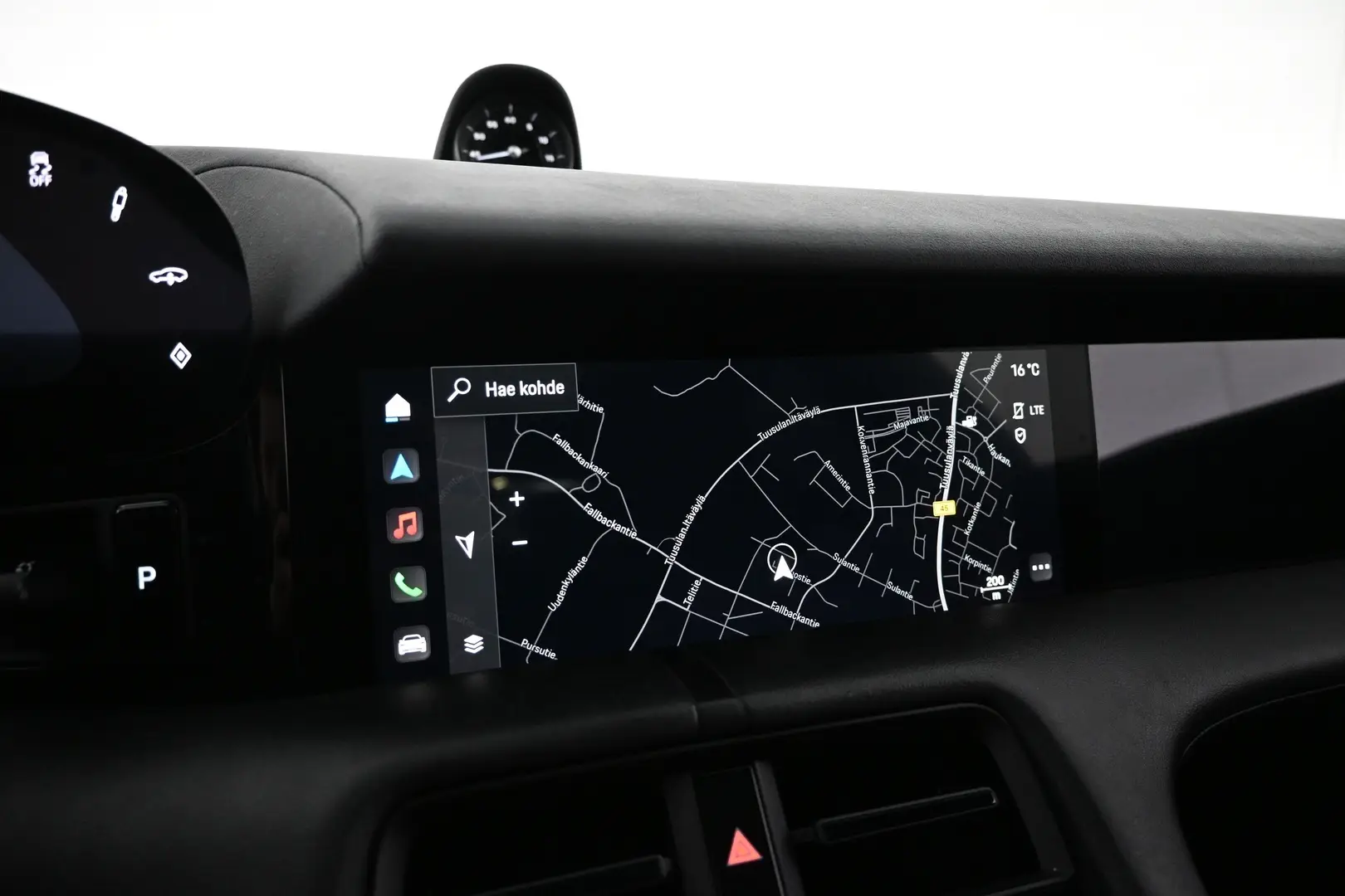 Car Image - 7E8xzHKbJWzuPzlSNqn8ad