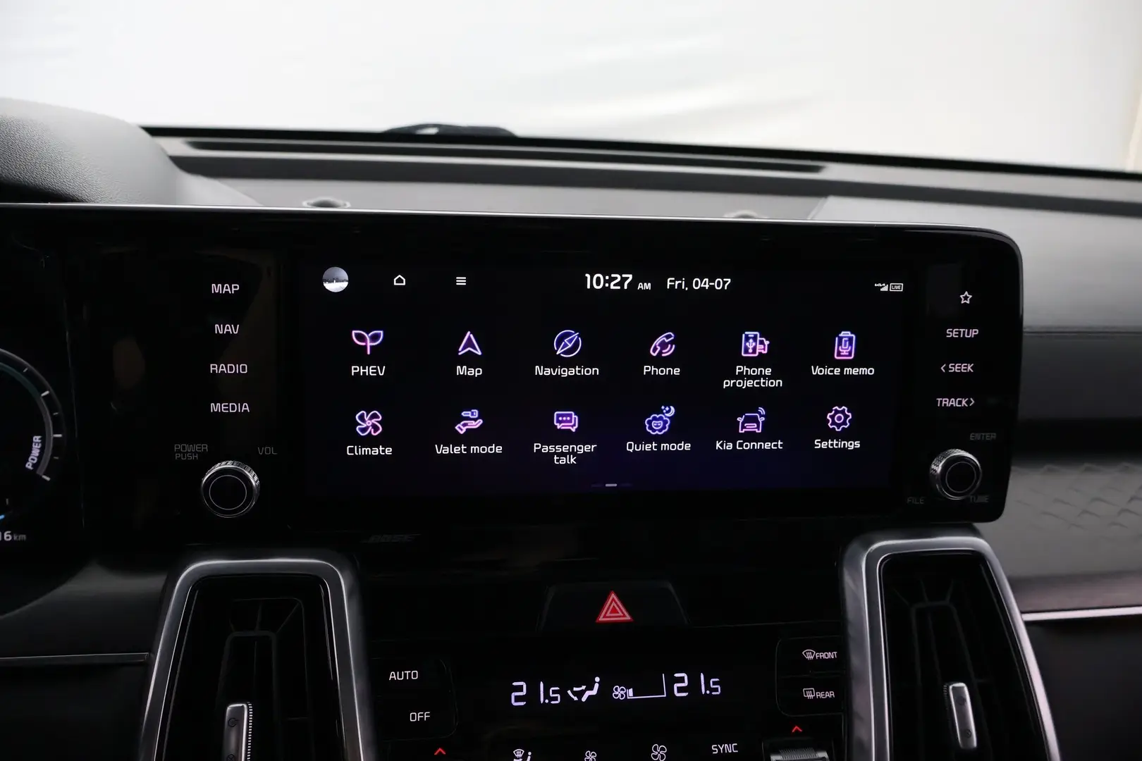 Car Image - 1Oh8HDA9EIpJNoNBcOuSWT