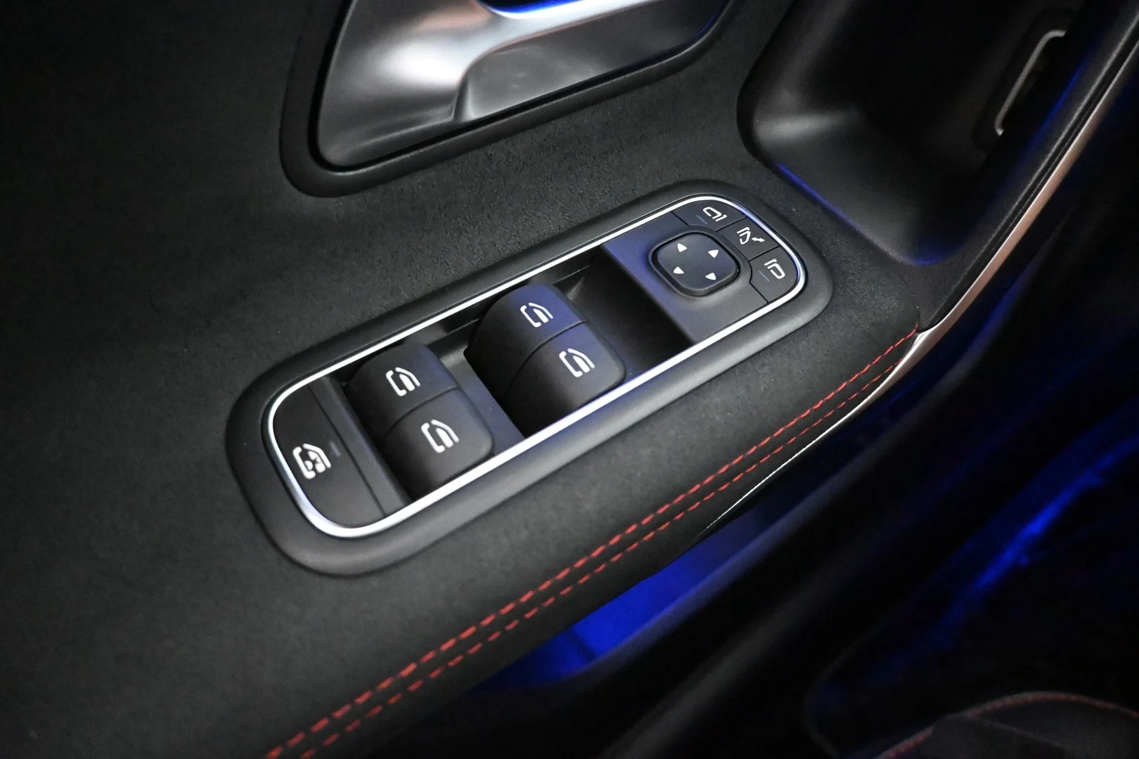 Car Image - 6xjeJEr40L7btNqgpECVh4