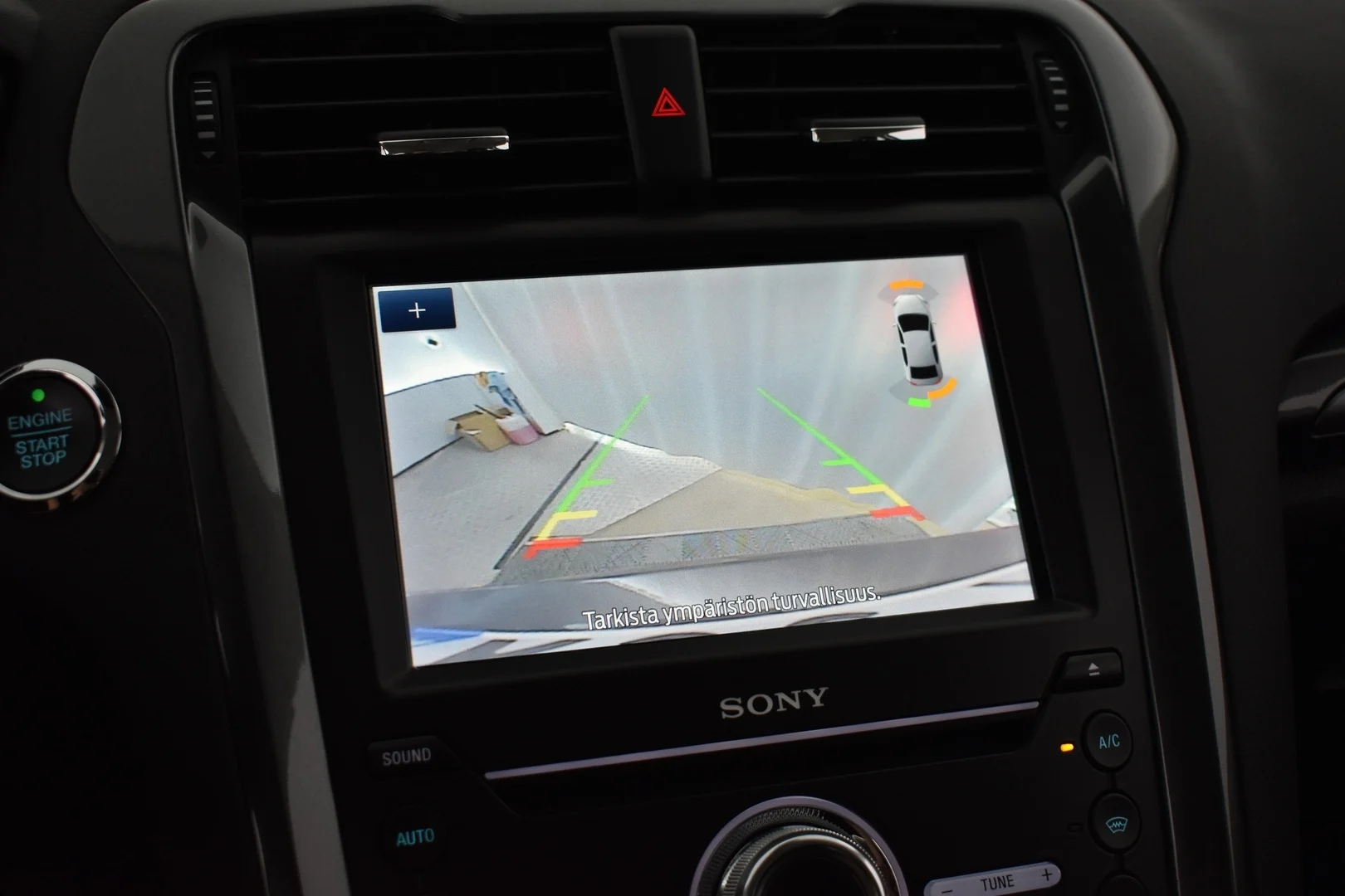Car Image - Tc7tY3Fak7U3jUIq3E1d7