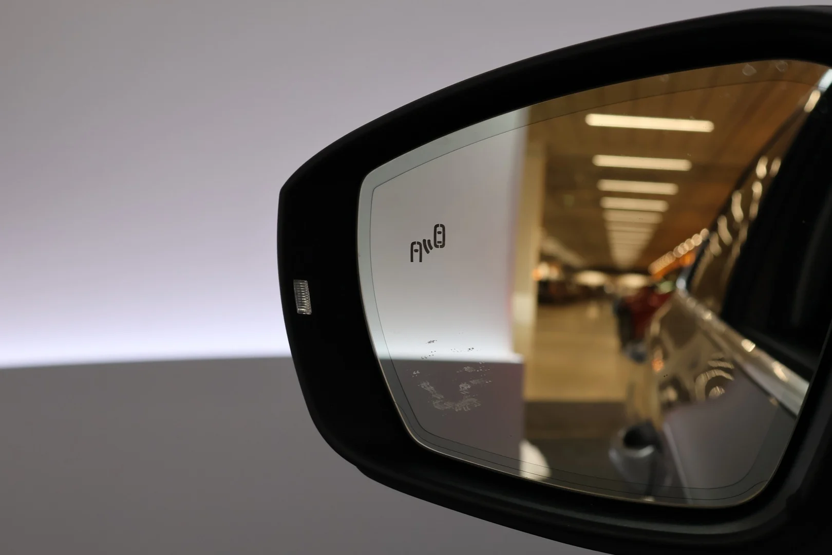 Car Image - 4K8xw0DmOrhKgv2AAUIhPb