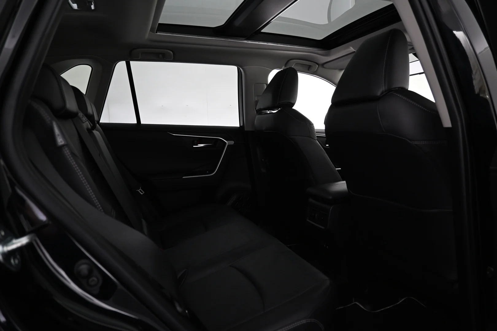 Car Image - 13rPXe4xlR1NiTx2XqOjgA