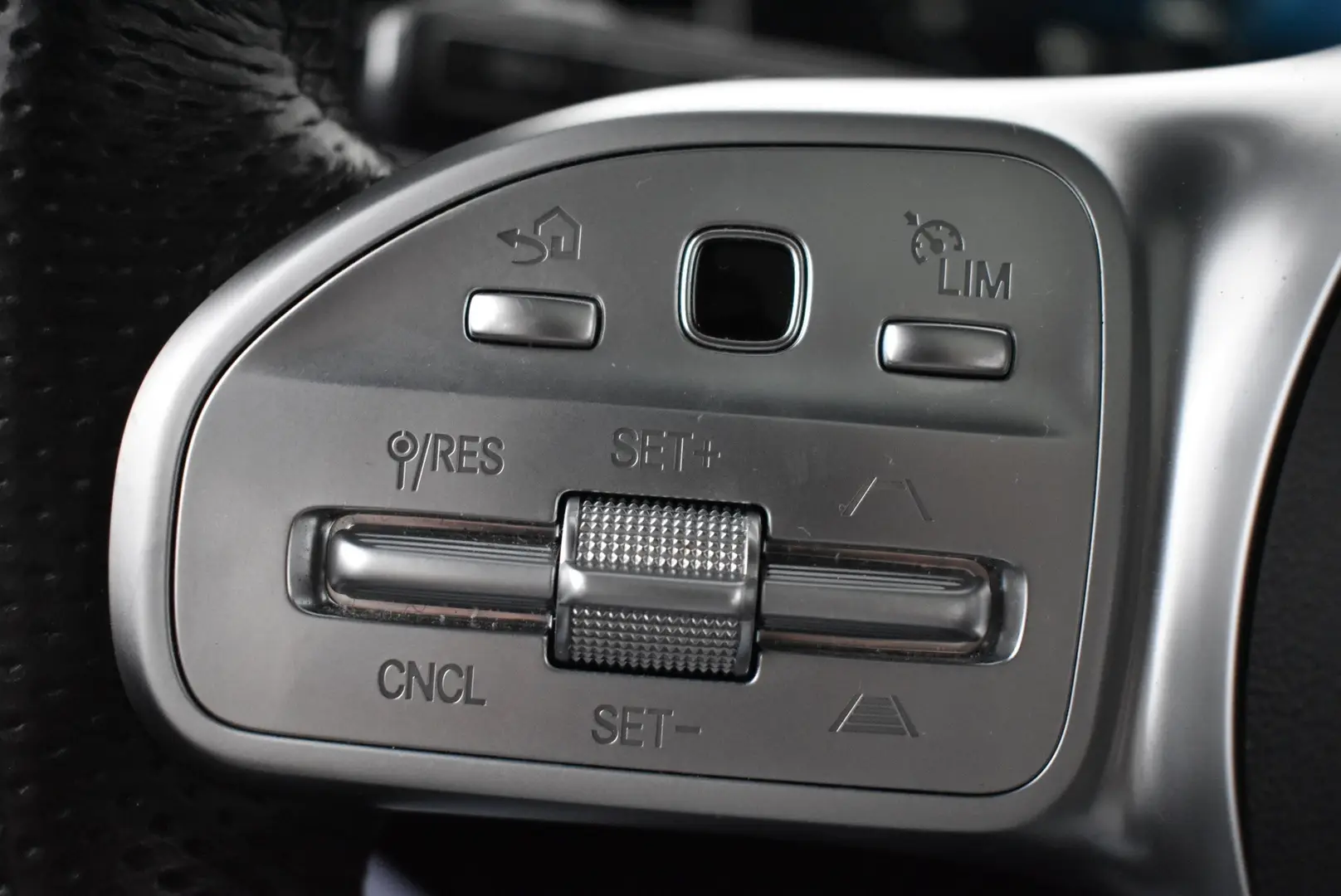 Car Image - rCXMEnCknaaxdQ5yHUpHQ