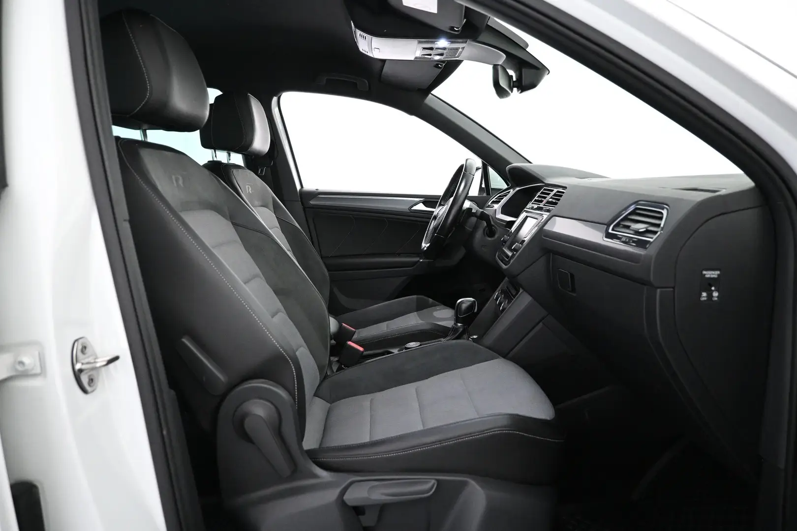 Car Image - 5EkAlc5touwqMjfZgjo9D2