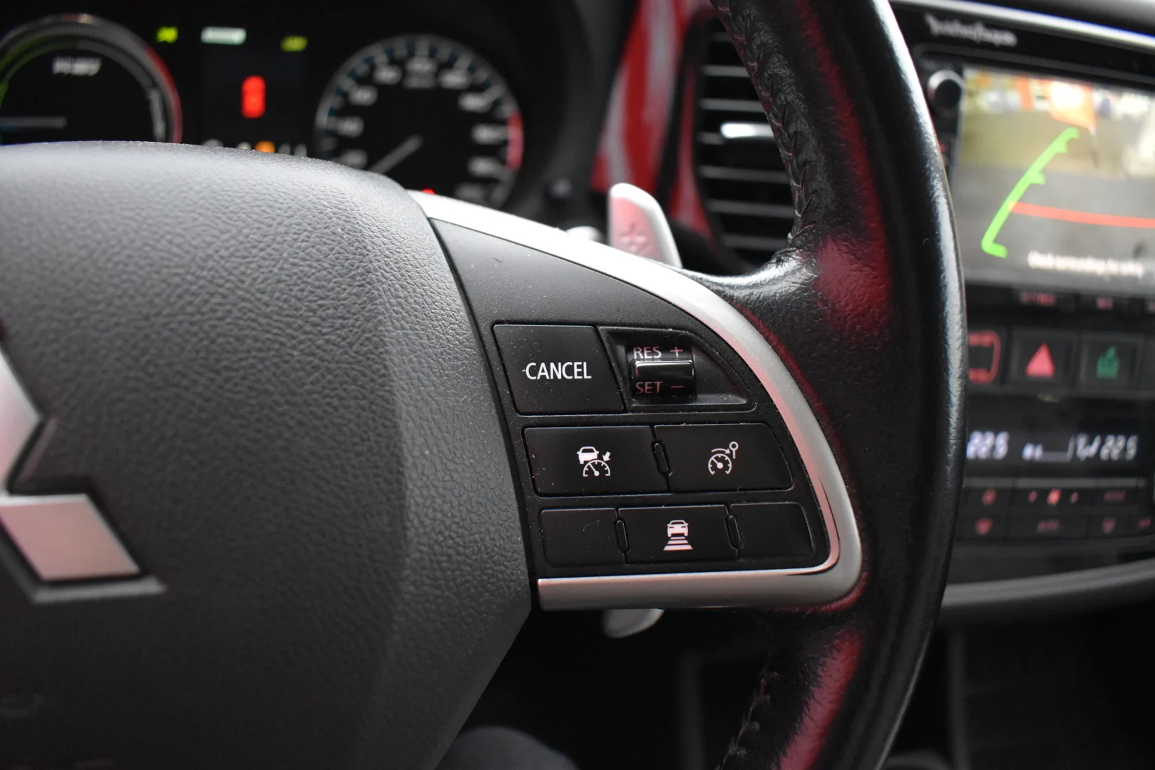 Car Image - 1Ryv1Tb9b8NS5k2OvRLa7t