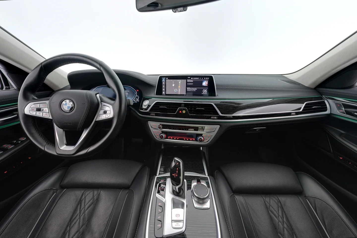 Car Image - 4n5DGxEY0OZAcxM1u6HMUb