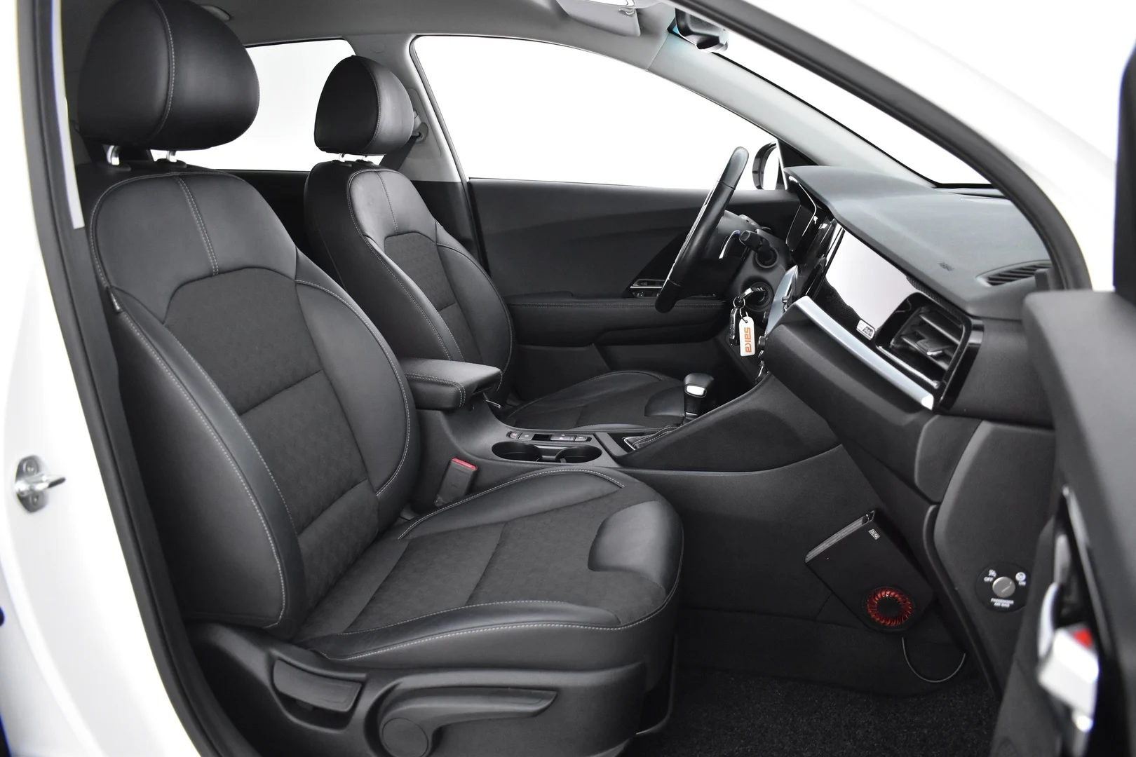 Car Image - 5YMZjEiJimZaSXzHipj6hh