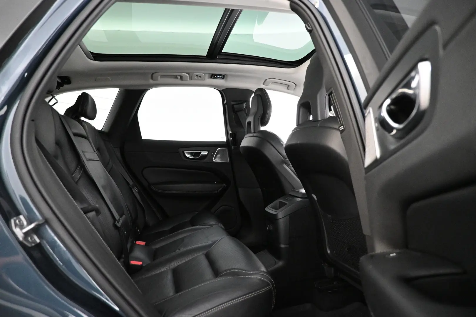 Car Image - 49EhF0f5gg22xxBRqOzEHq