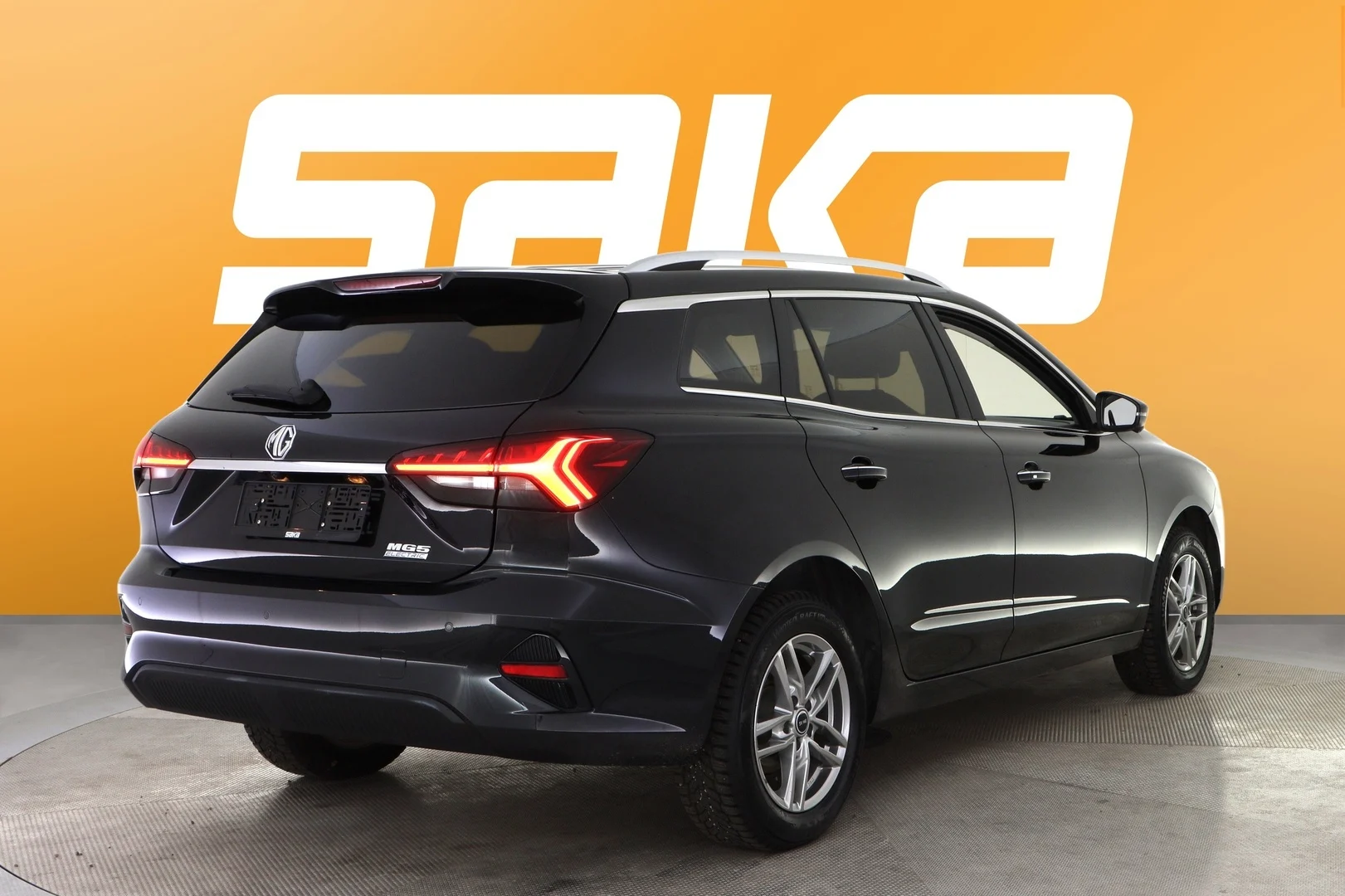 Car Image - 20c20iqXXOuIPNj3Hm6y1Q