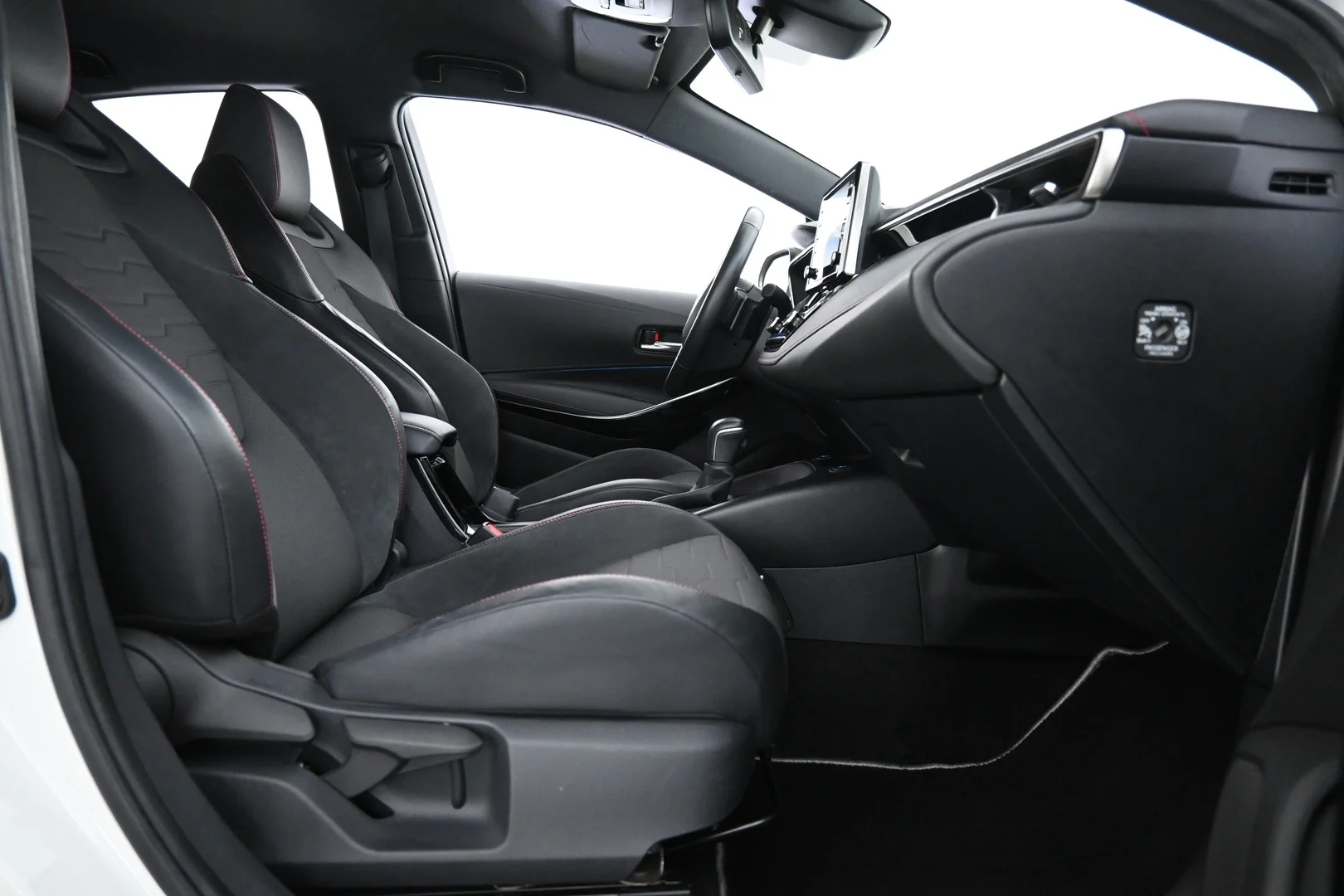 Car Image - 7g78qtuLiztzTzg1SlcUAw