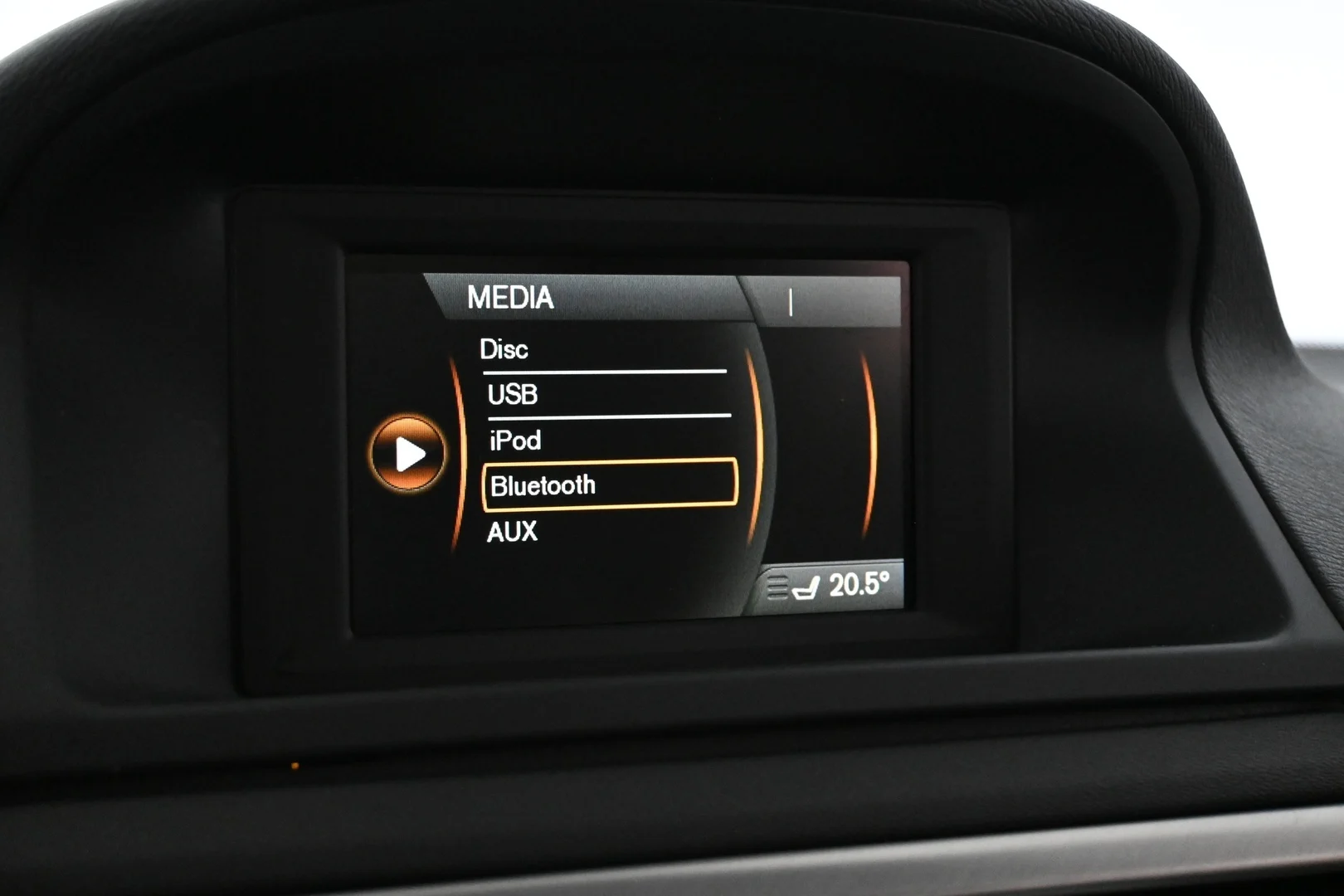 Car Image - 6ZVkwlAdicvEfPTMMMdwH3