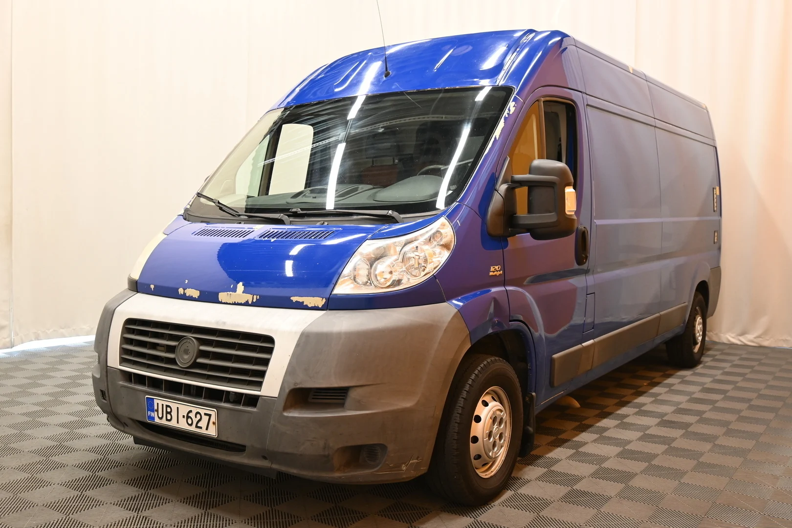 Car Image - 2ffoLnxjO2I1O3XgDJjh02