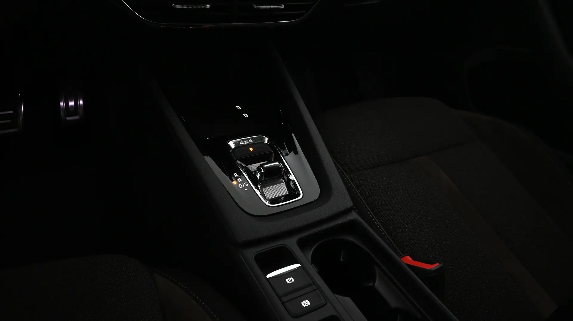 Car Image - 4asvYv8OmEsXSdr0dWaDBl