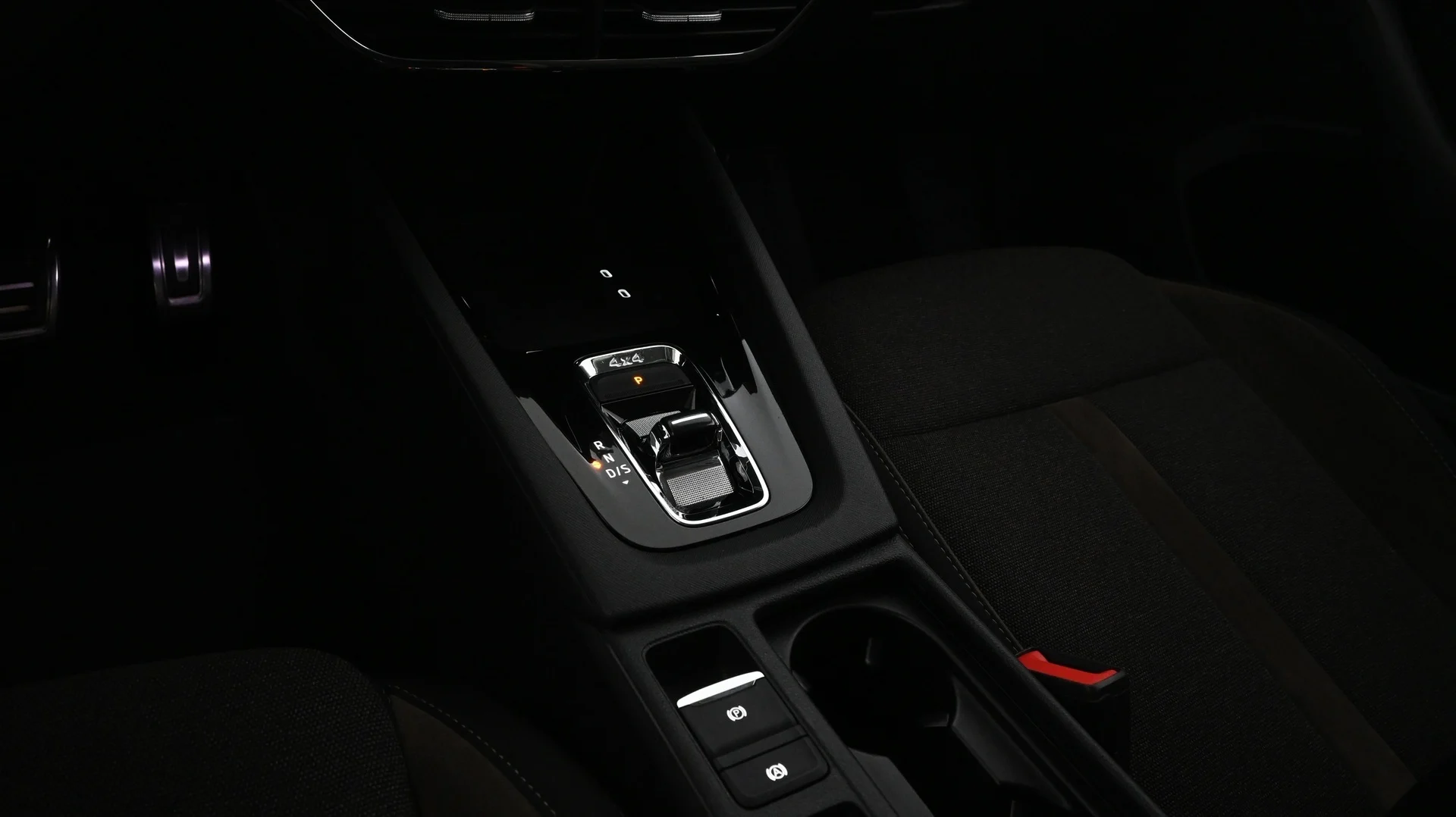 Car Image - 4asvYv8OmEsXSdr0dWaDBl