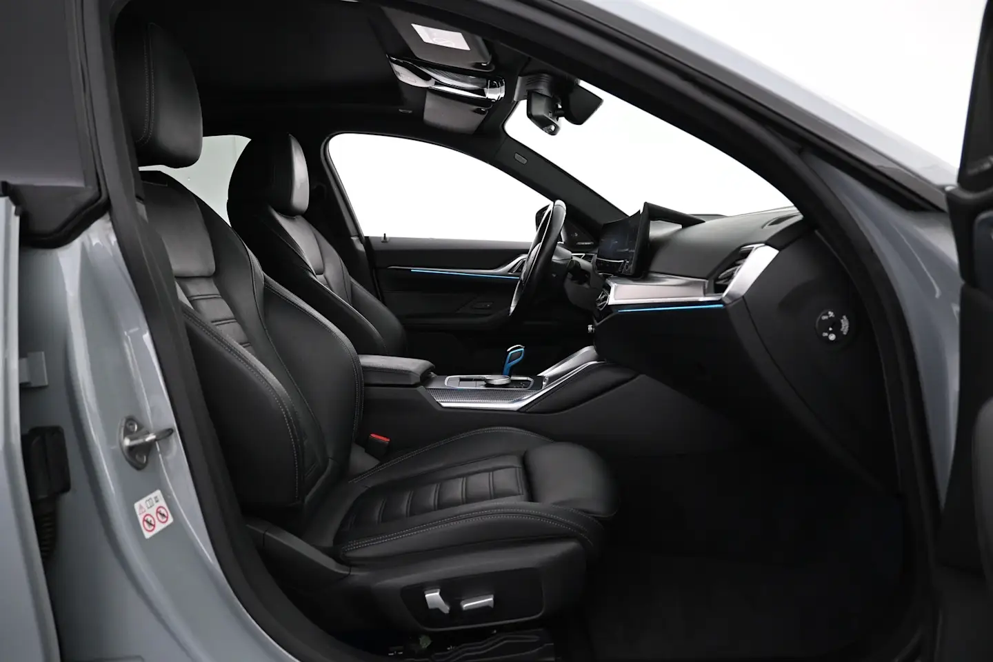 Car Image - cNCH0AfNO4W27wBDvNmzw