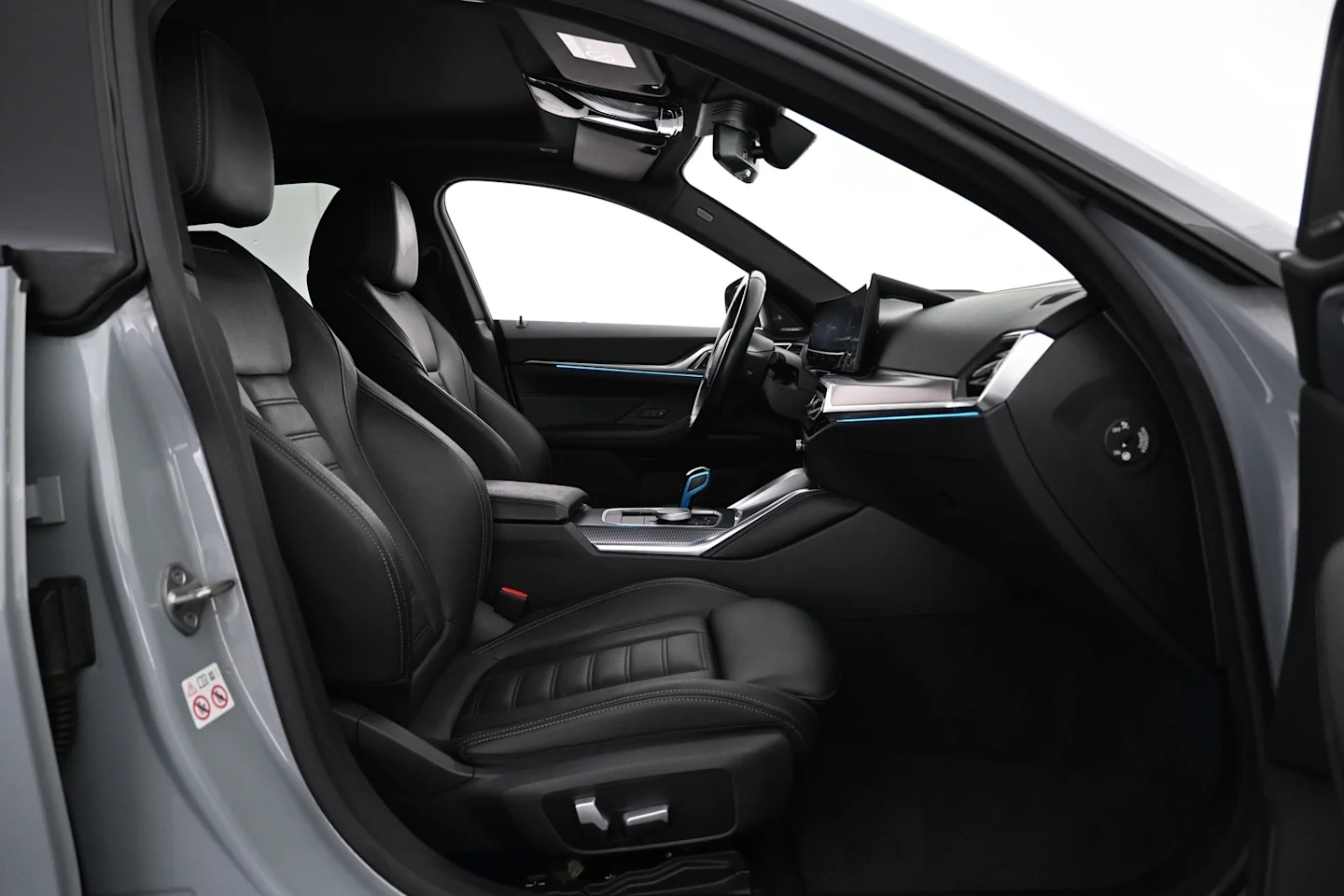 Car Image - cNCH0AfNO4W27wBDvNmzw