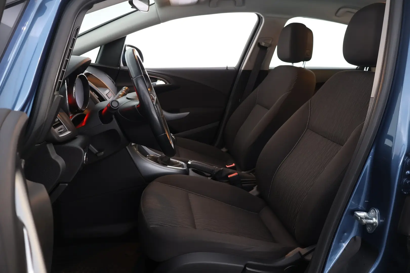 Car Image - 7a0Whvg9moLNOpCTiXAZ8a