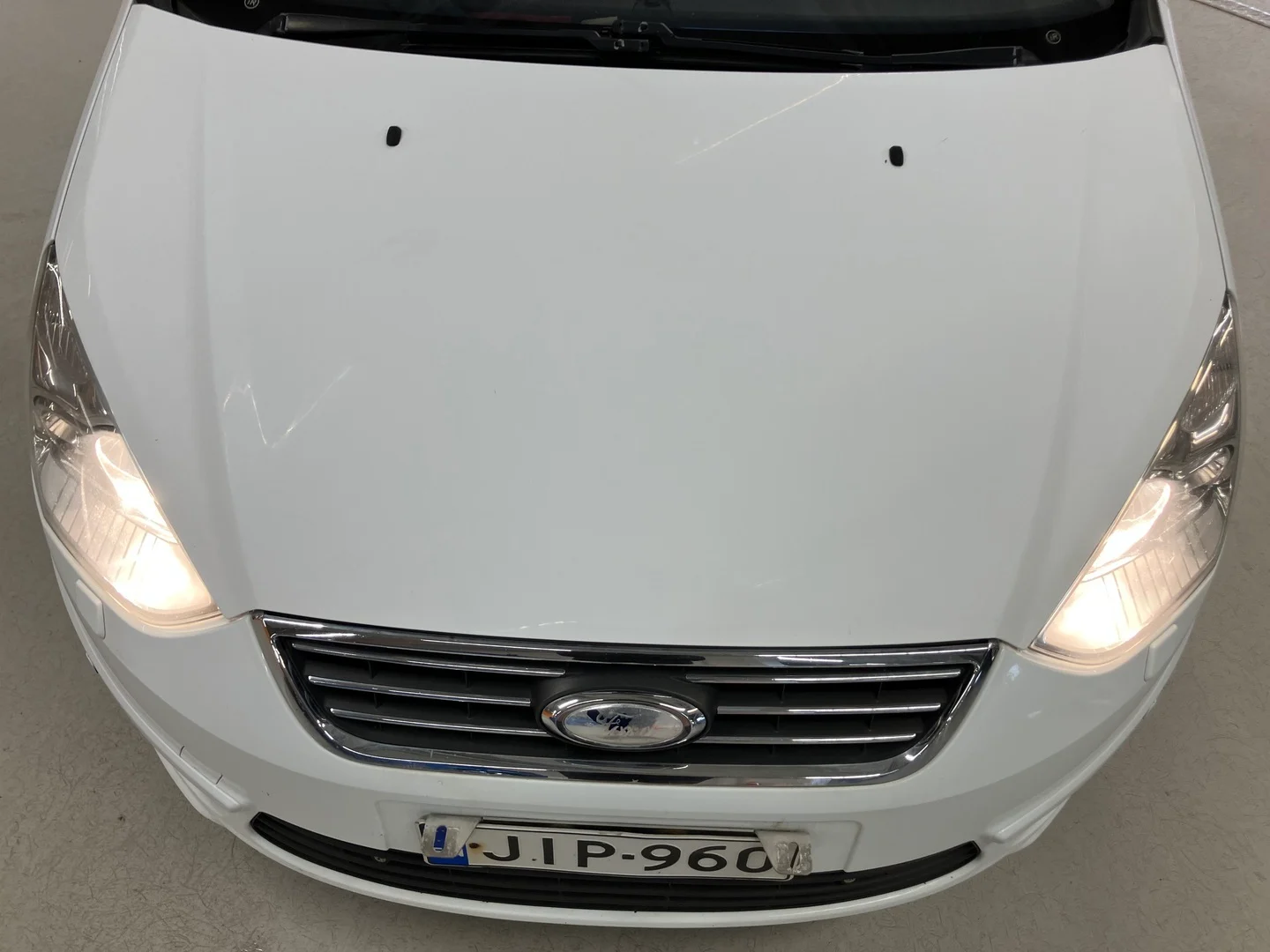 Car Image - 7dIFkvX7tnxvQcditkPrMI