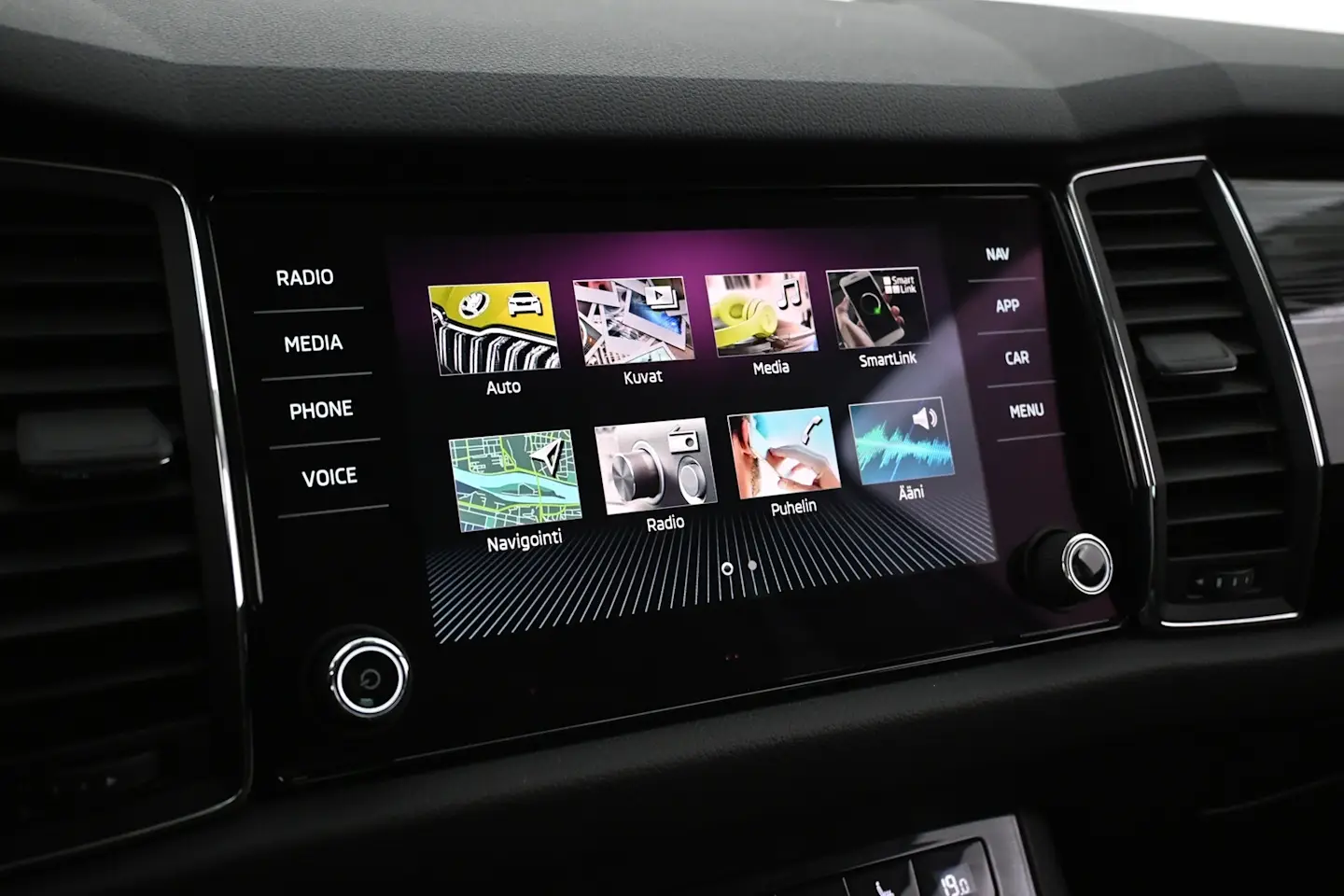 Car Image - 3nx2S78ilQhl3rLAELbaHH
