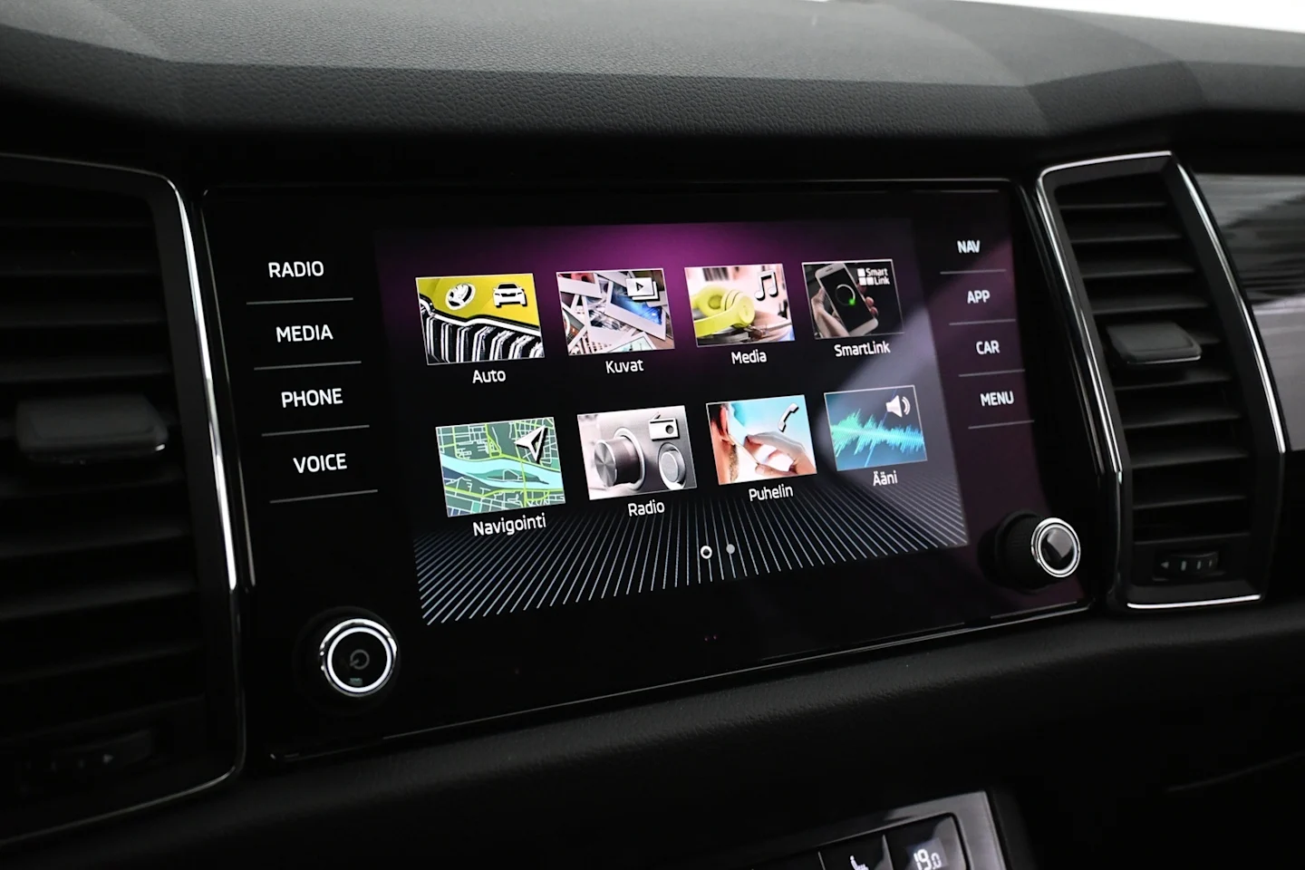 Car Image - 3nx2S78ilQhl3rLAELbaHH