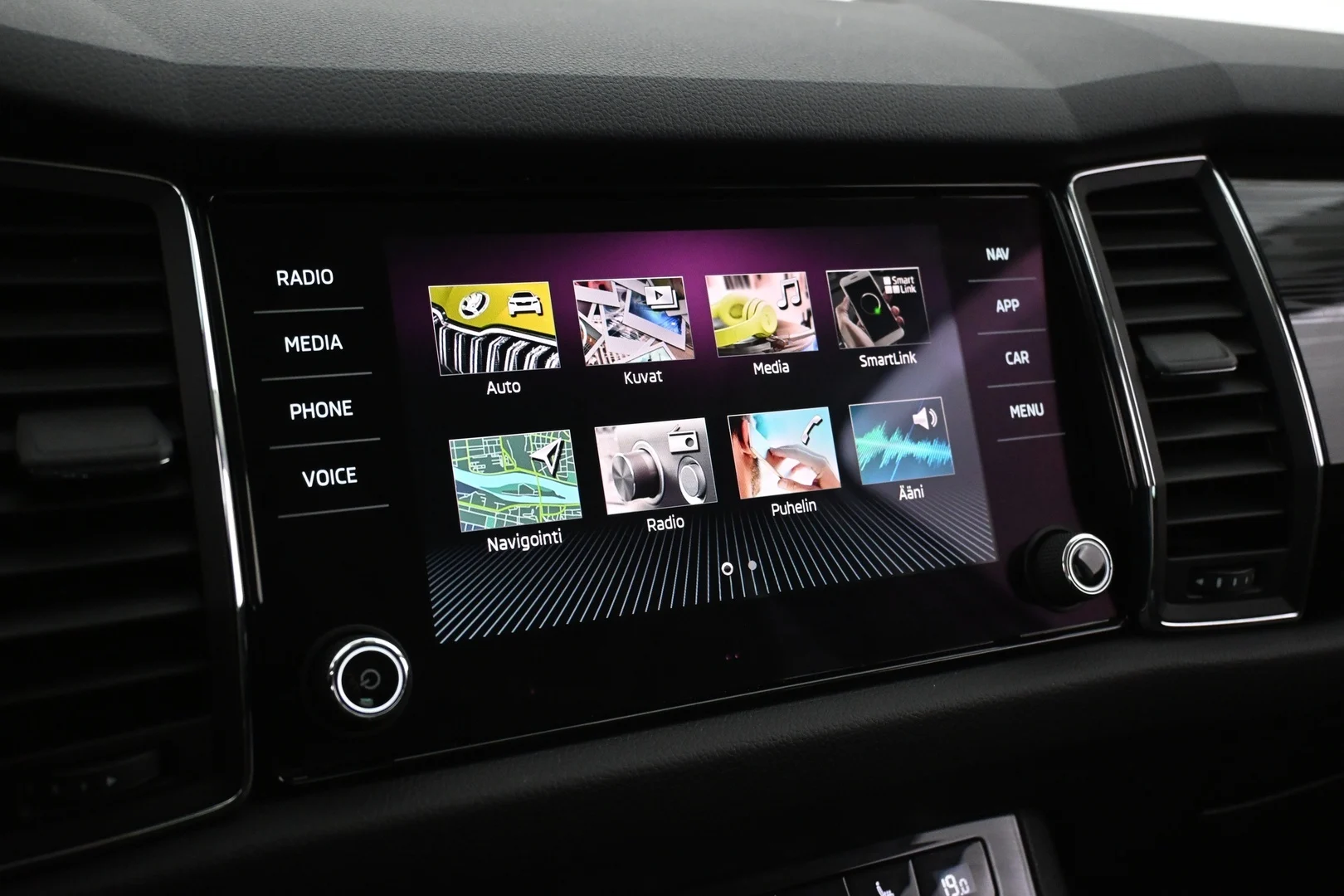 Car Image - 3nx2S78ilQhl3rLAELbaHH