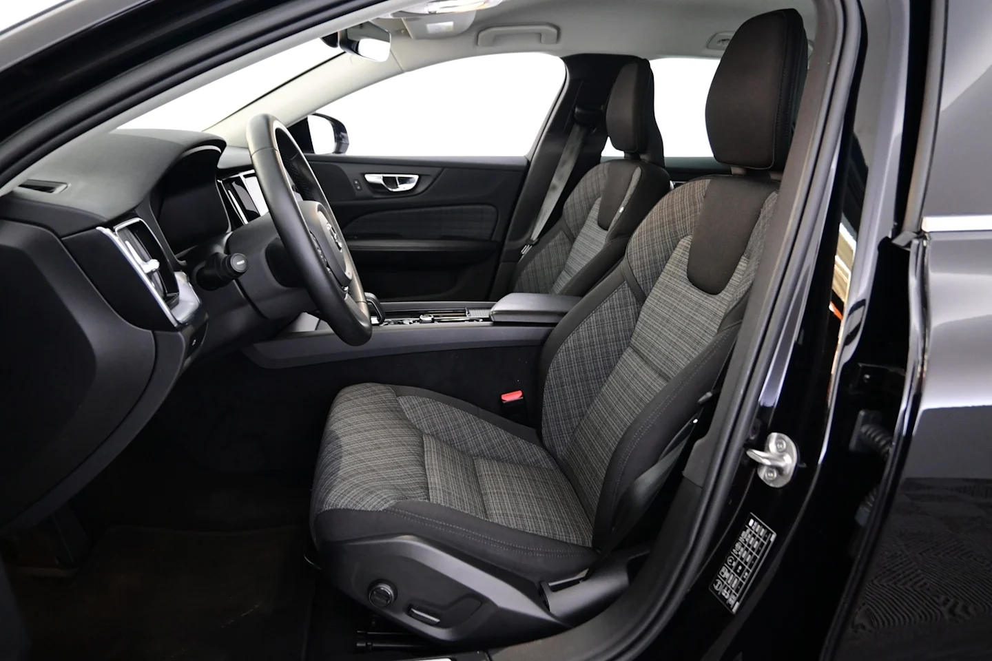 Car Image - 7deAdc7f4rs7E2RJiThXpx