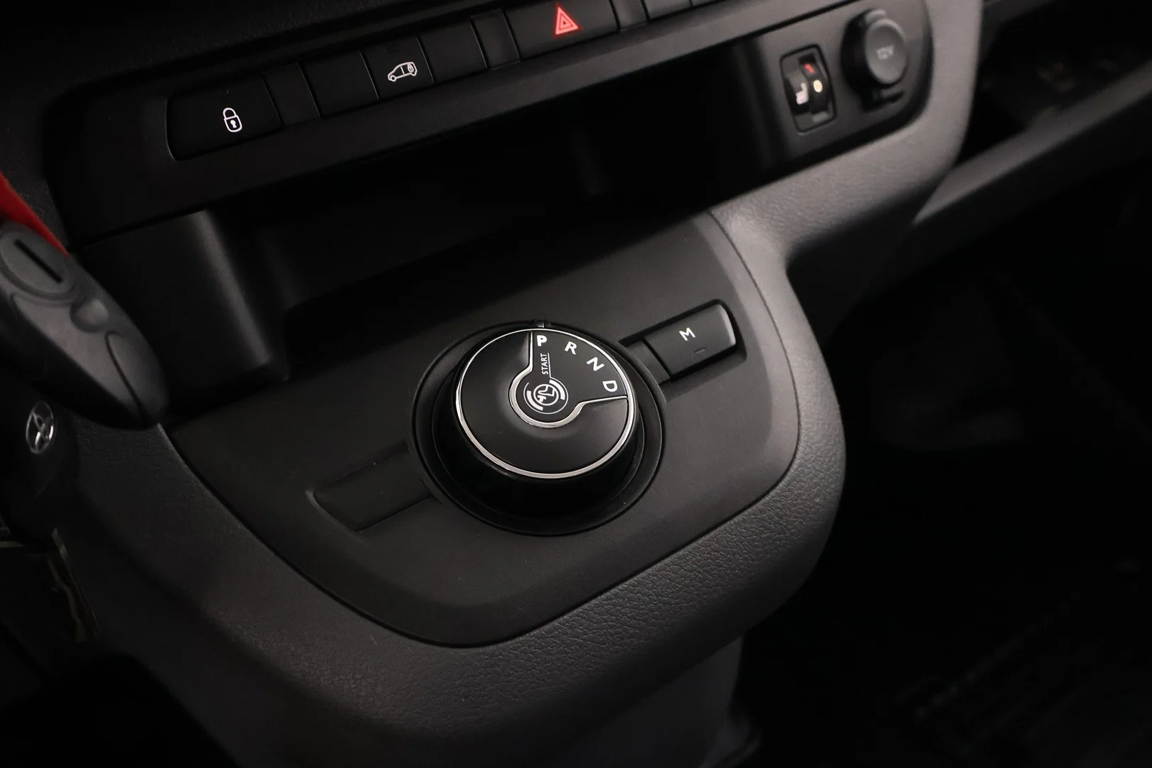 Car Image - 7F47jomQYSRtheQZ7aCIL9