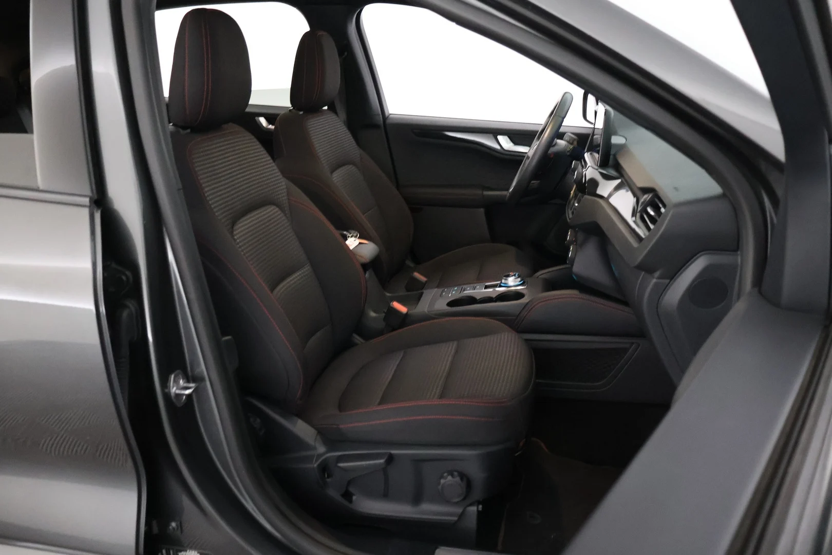 Car Image - 4ZYVWnRxELcIsxT3NBBqIs