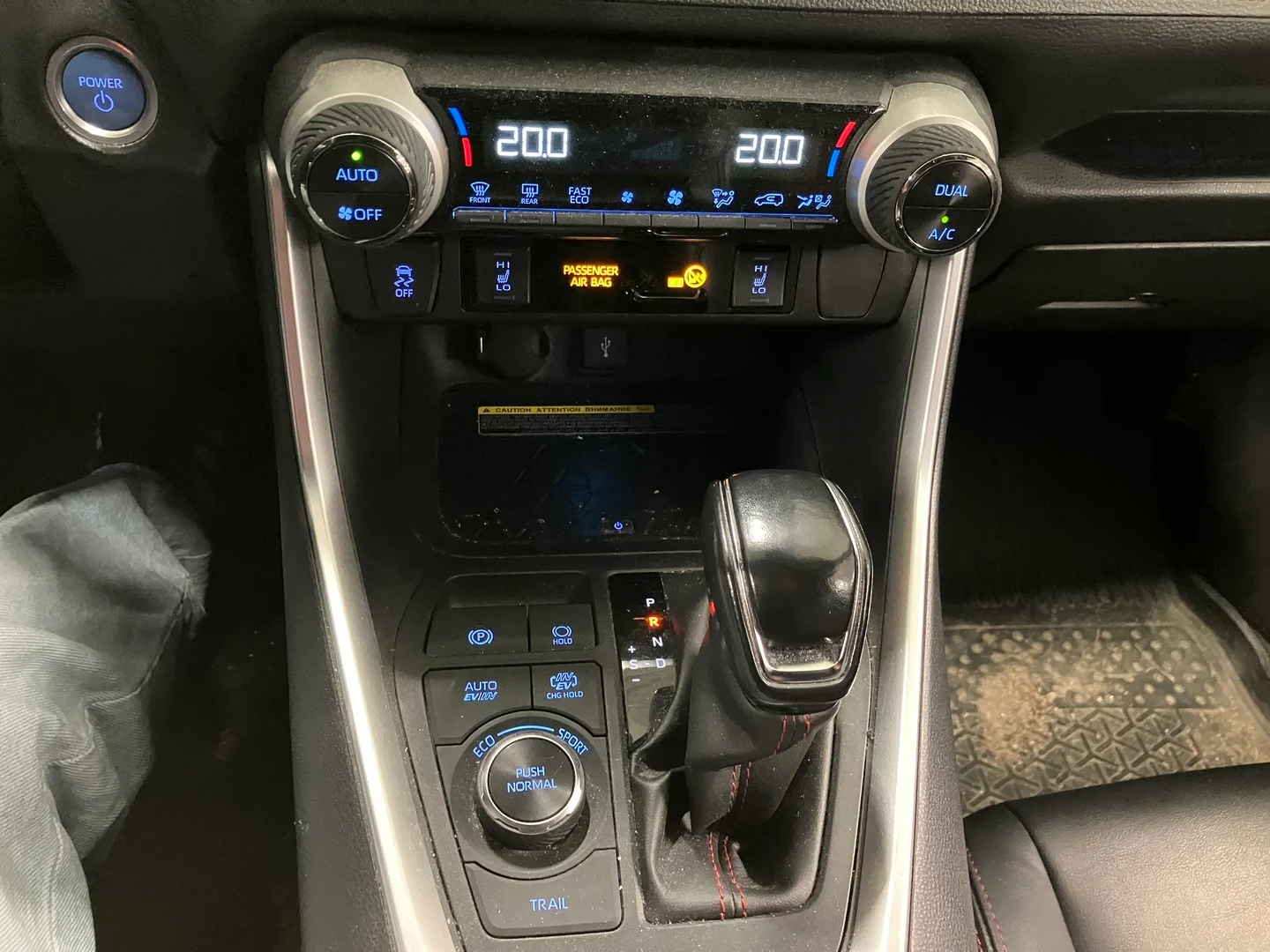 Car Image - 5yrN0OlZ7JYbD3mSXwhTbI
