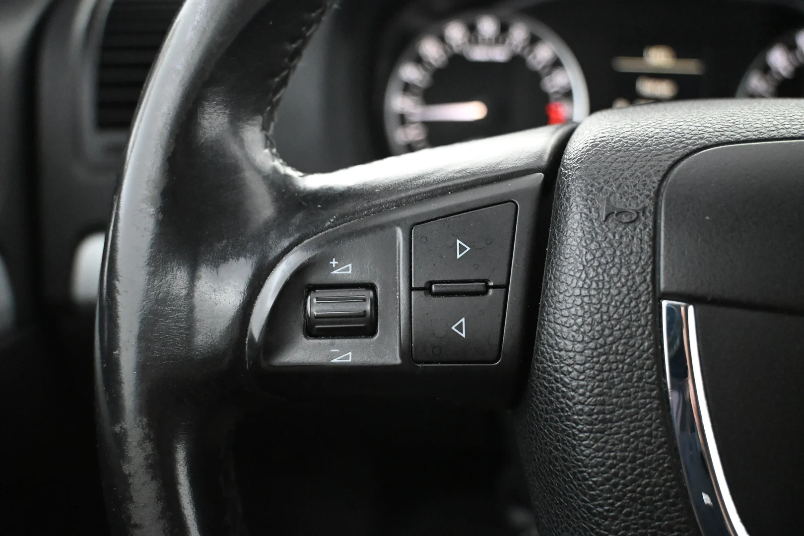 Car Image - 6QUi55w6Q0UzJ0hfhstO4b