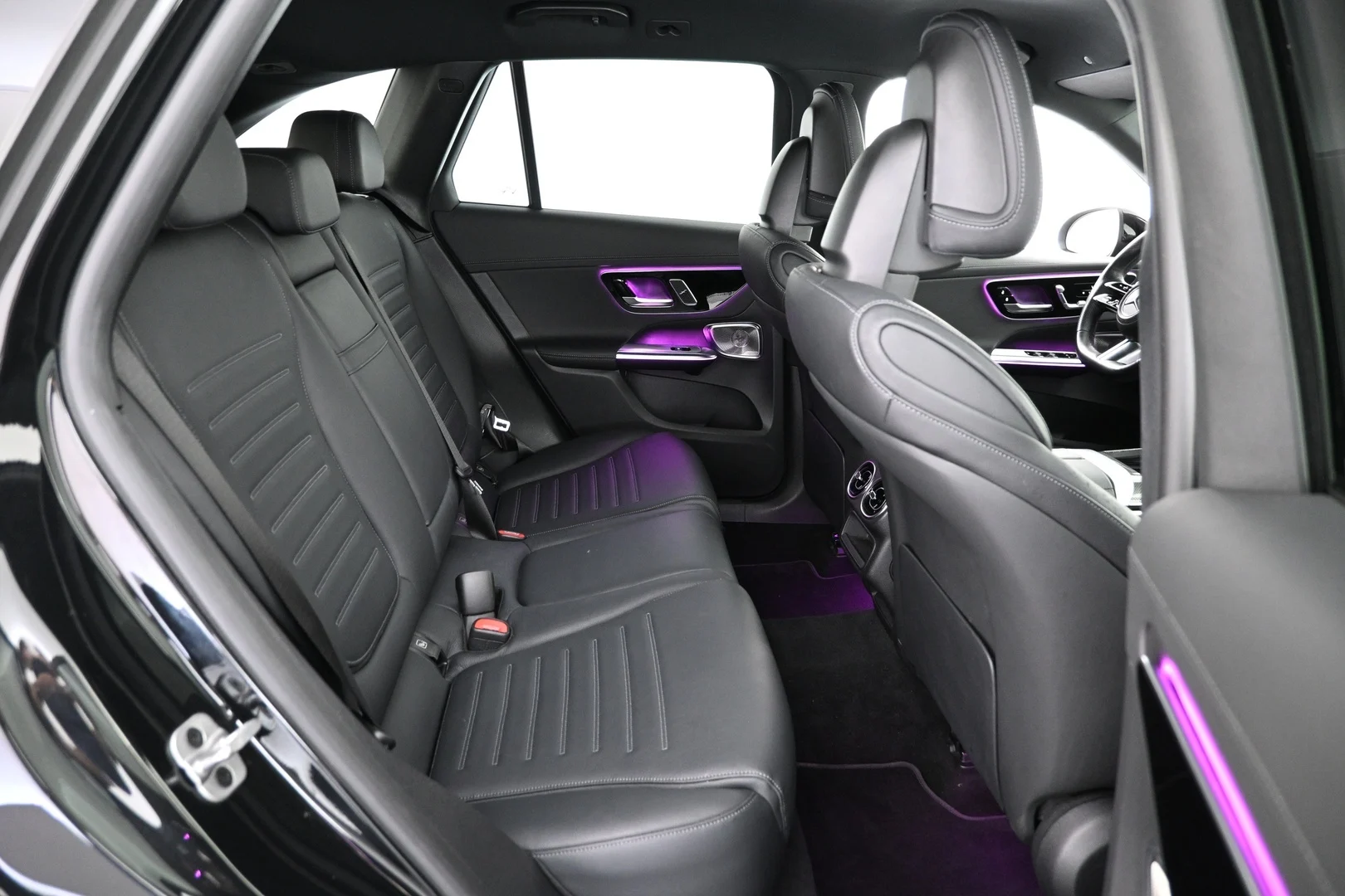 Car Image - 4lo4hXRVFUDwZdi1jRBWcy