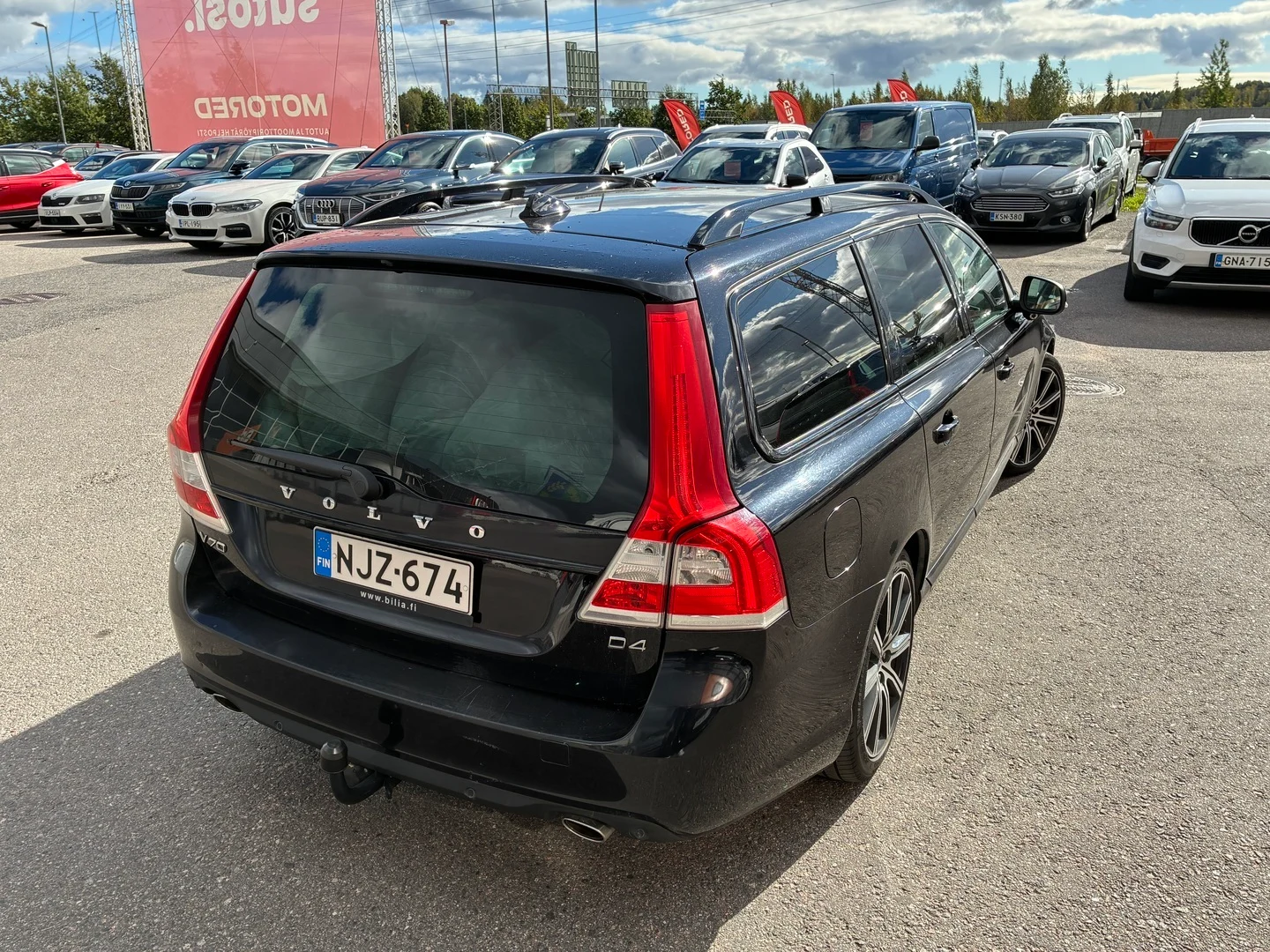 Car Image - OEMR905tbQkuIZHLfr6wQ