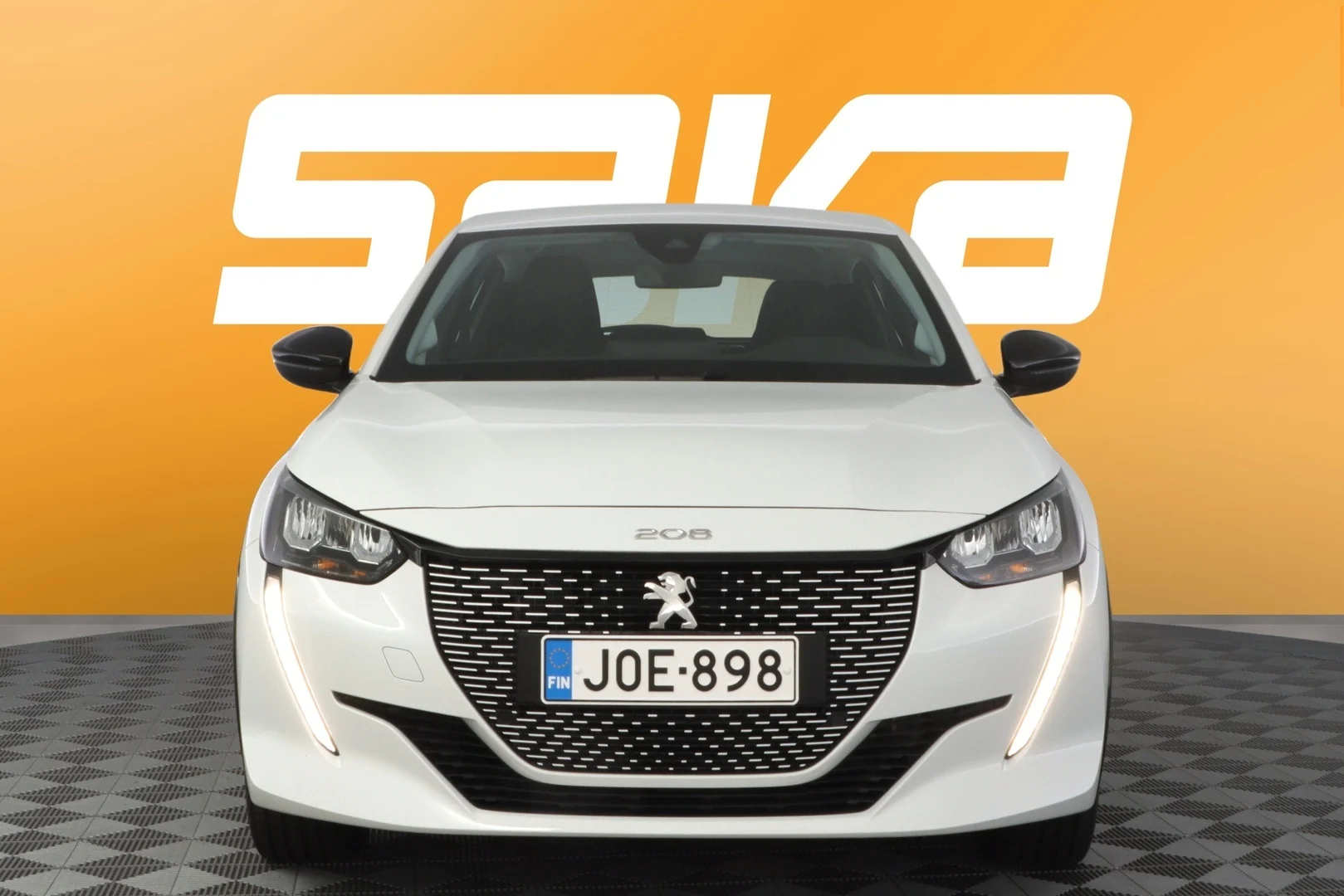 Car Image - 6qF4mXLBw32CFy6VxHtqxk