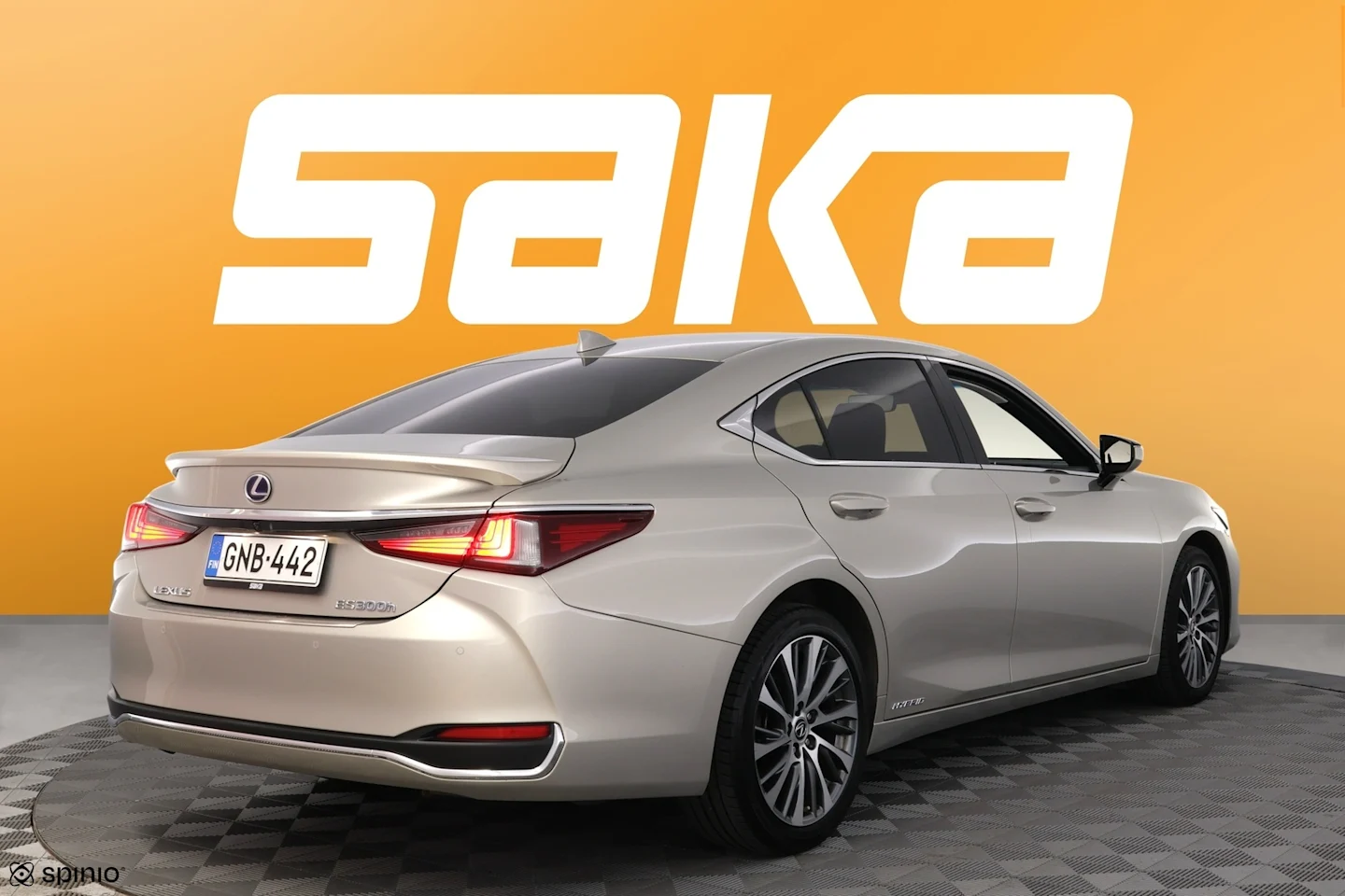 Car Image - 2sTLXuIUQt5Rx2GIwdN48F