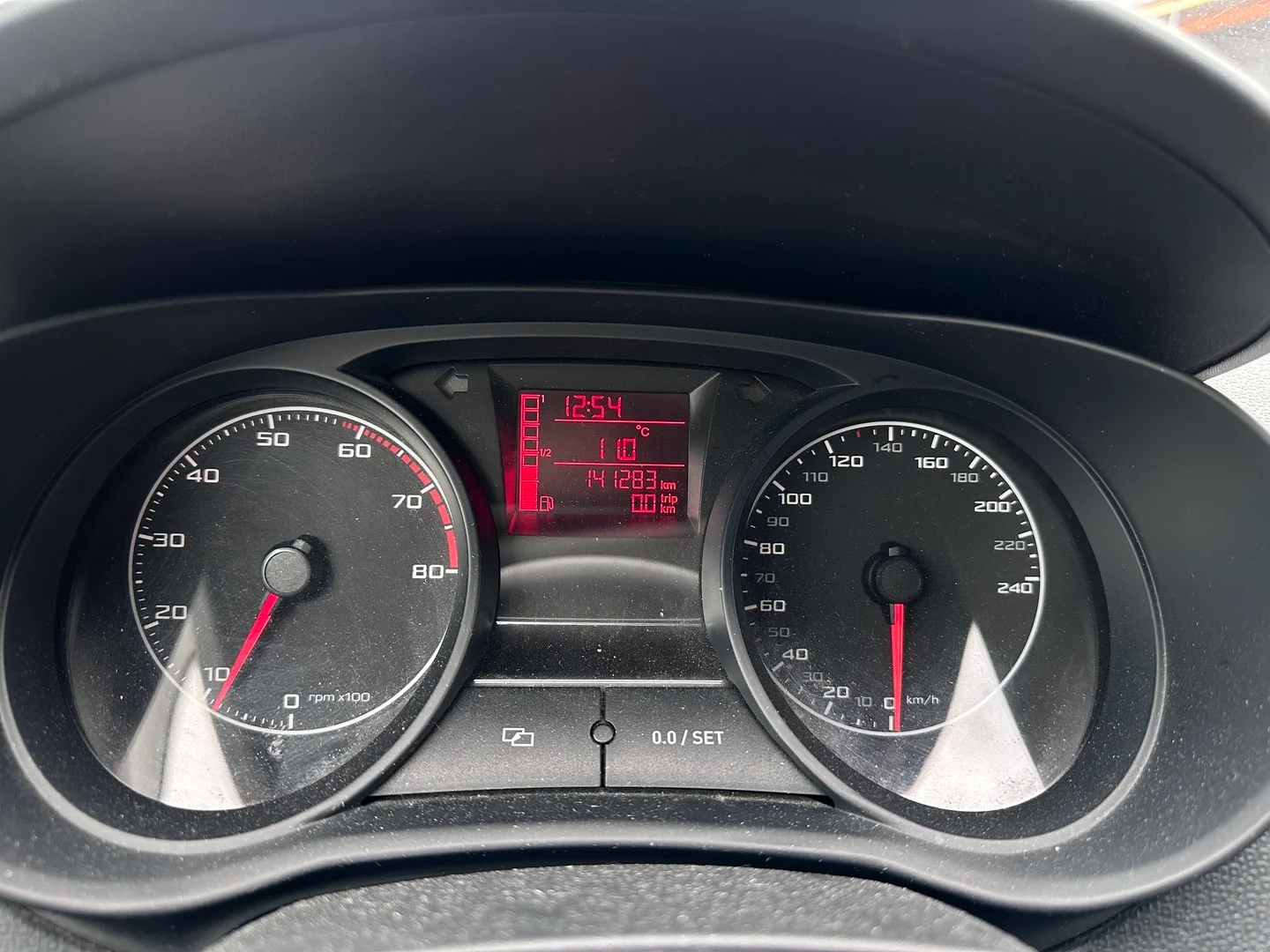Car Image - b8CbbGdOe0flt0HD6UtVm