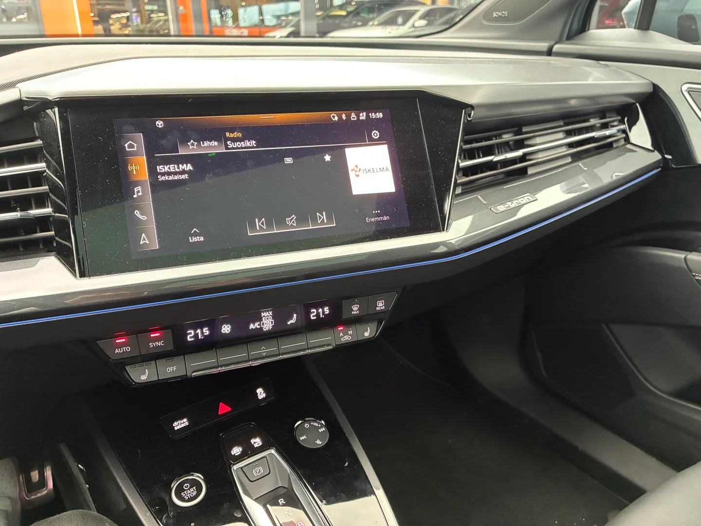 Car Image - 4jHcgHx3ZXxHMCwRXnHrLa