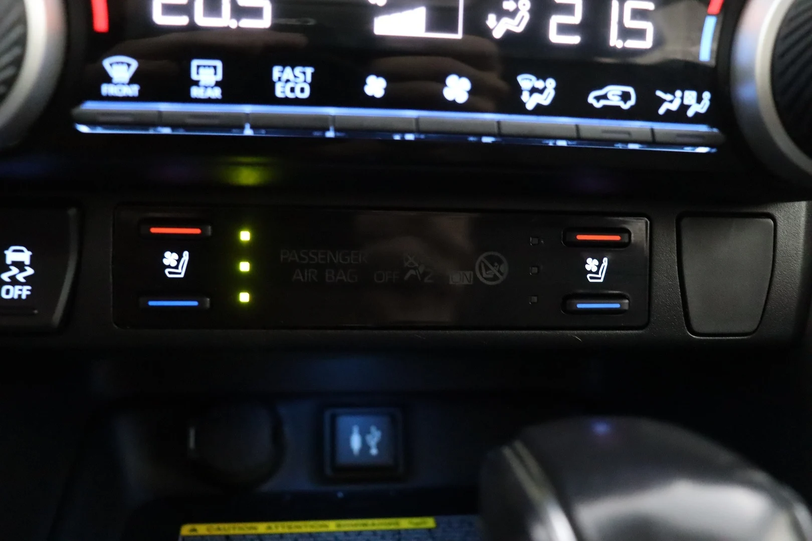 Car Image - JD7RcbhDAQQ50u8NfUptl